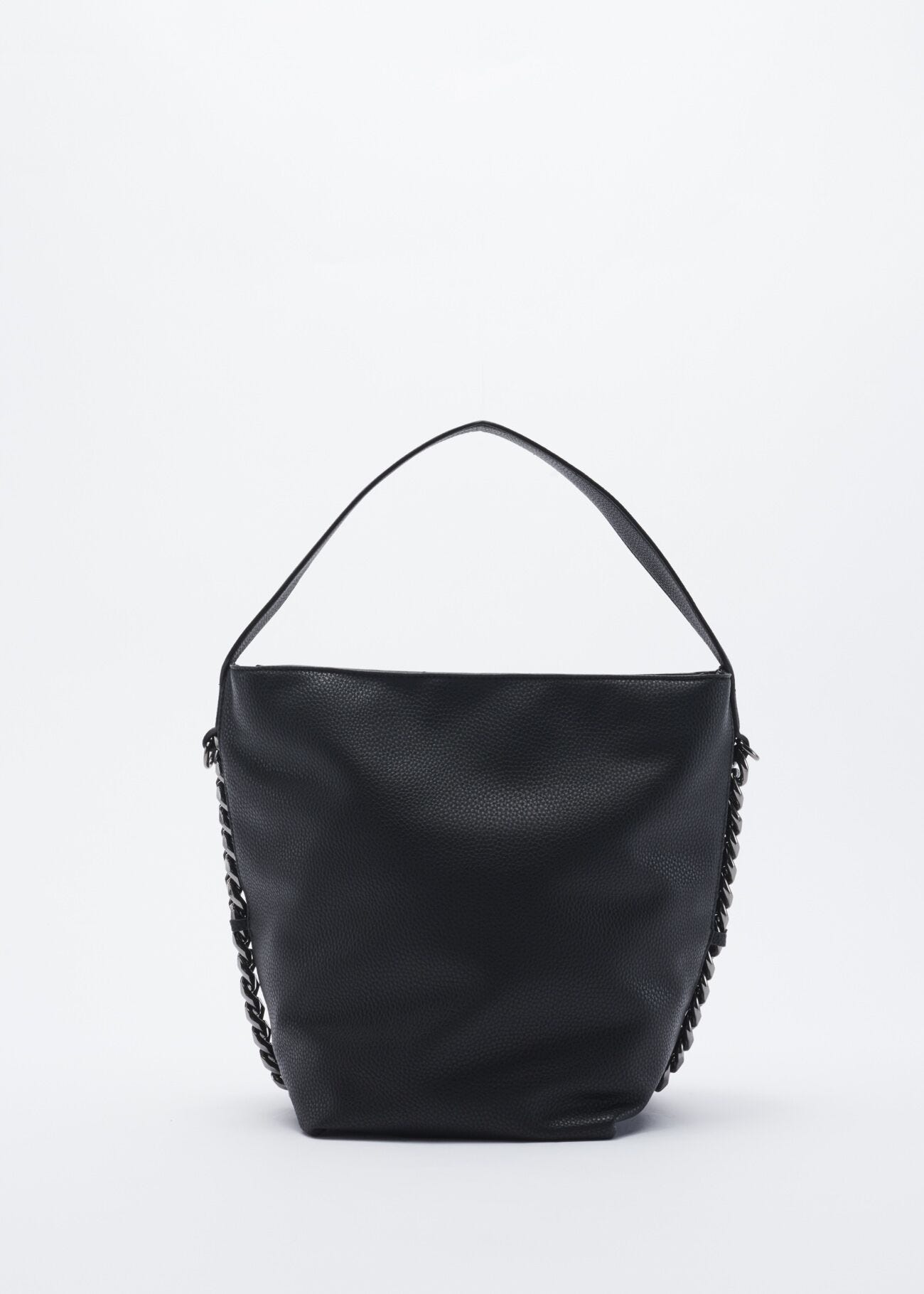 One-shoulder bag with metal chain decoration