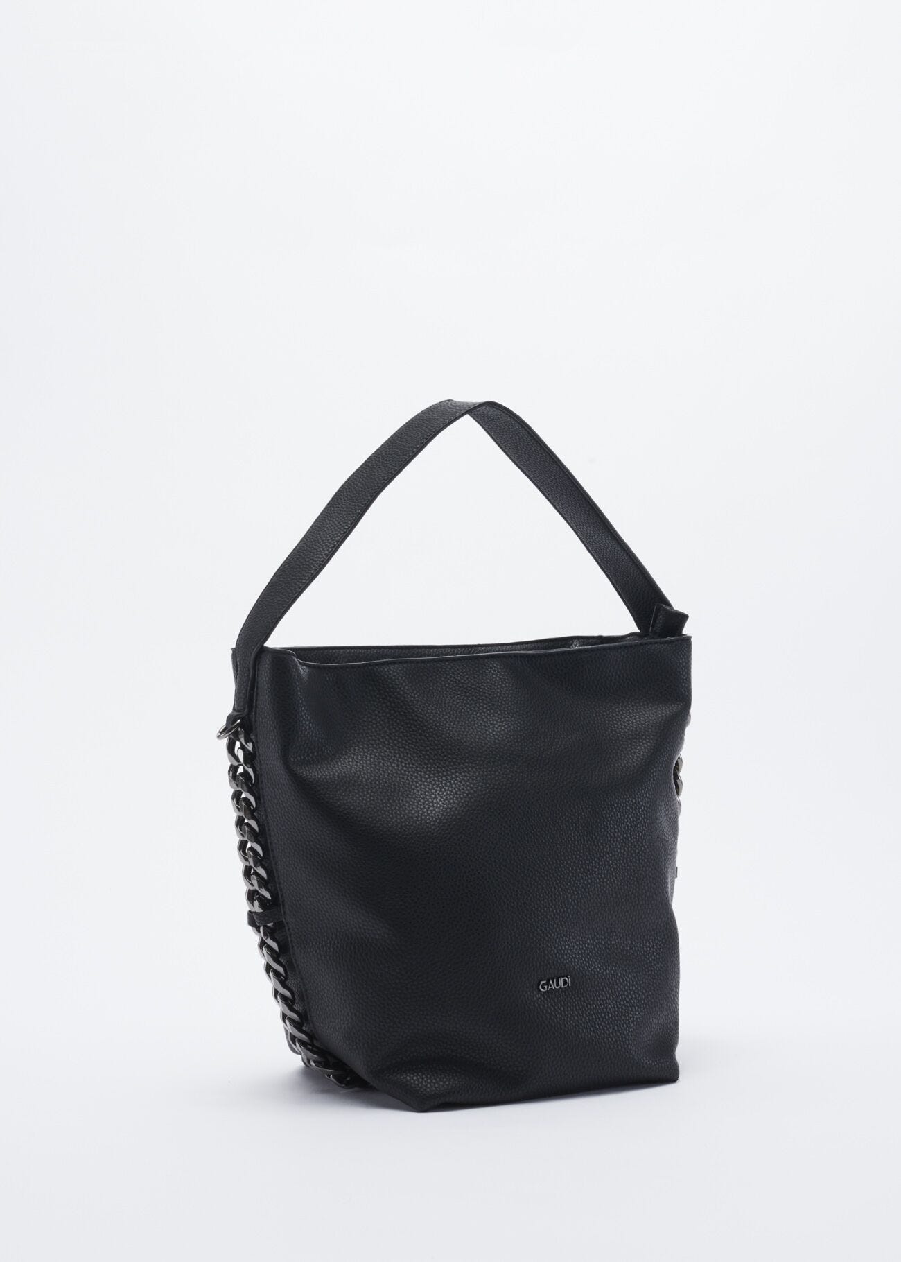 One-shoulder bag with metal chain decoration