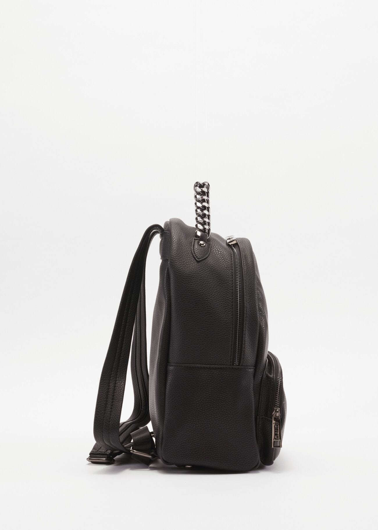 Rucksack with metal chain handle