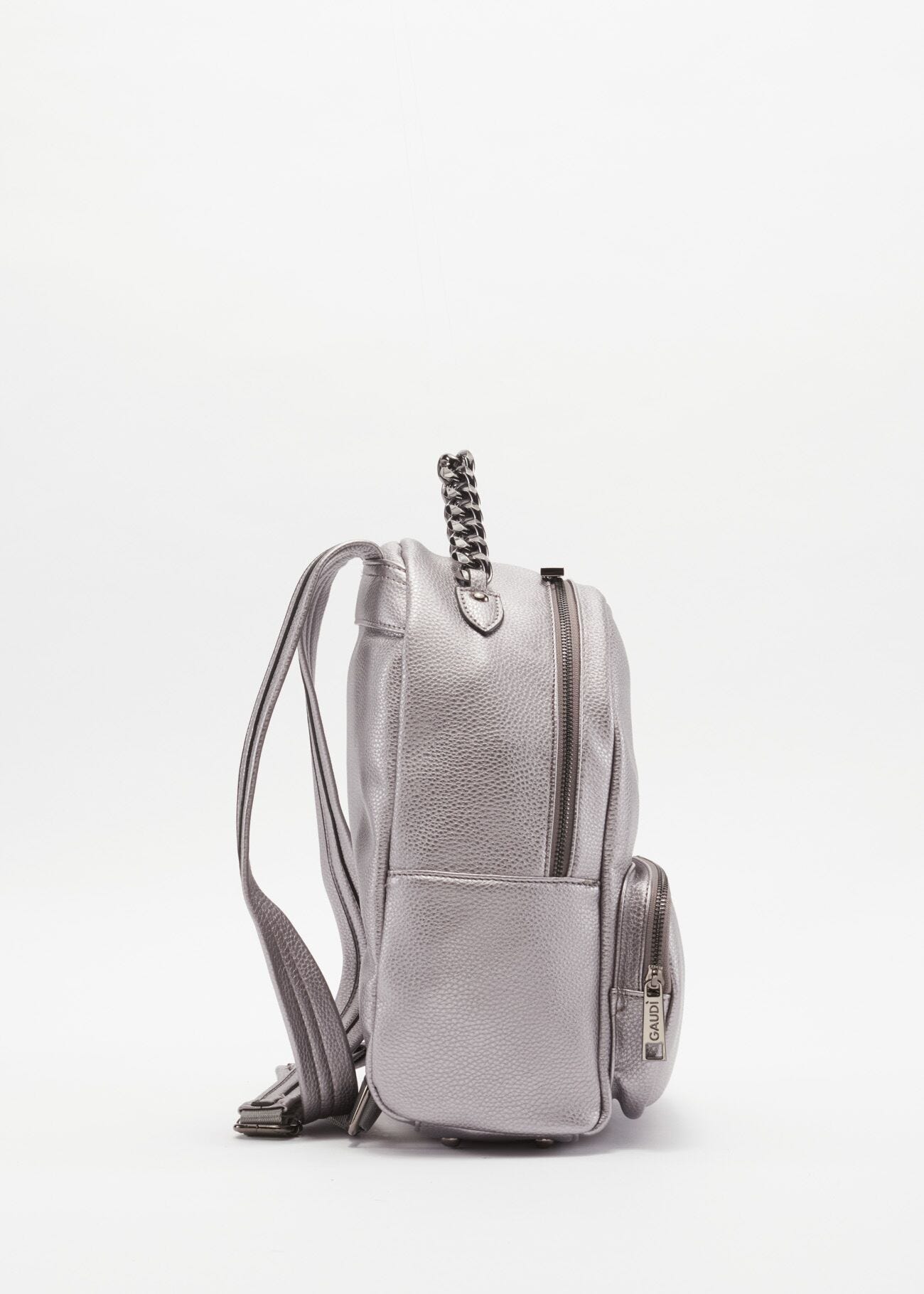Rucksack with metal chain handle