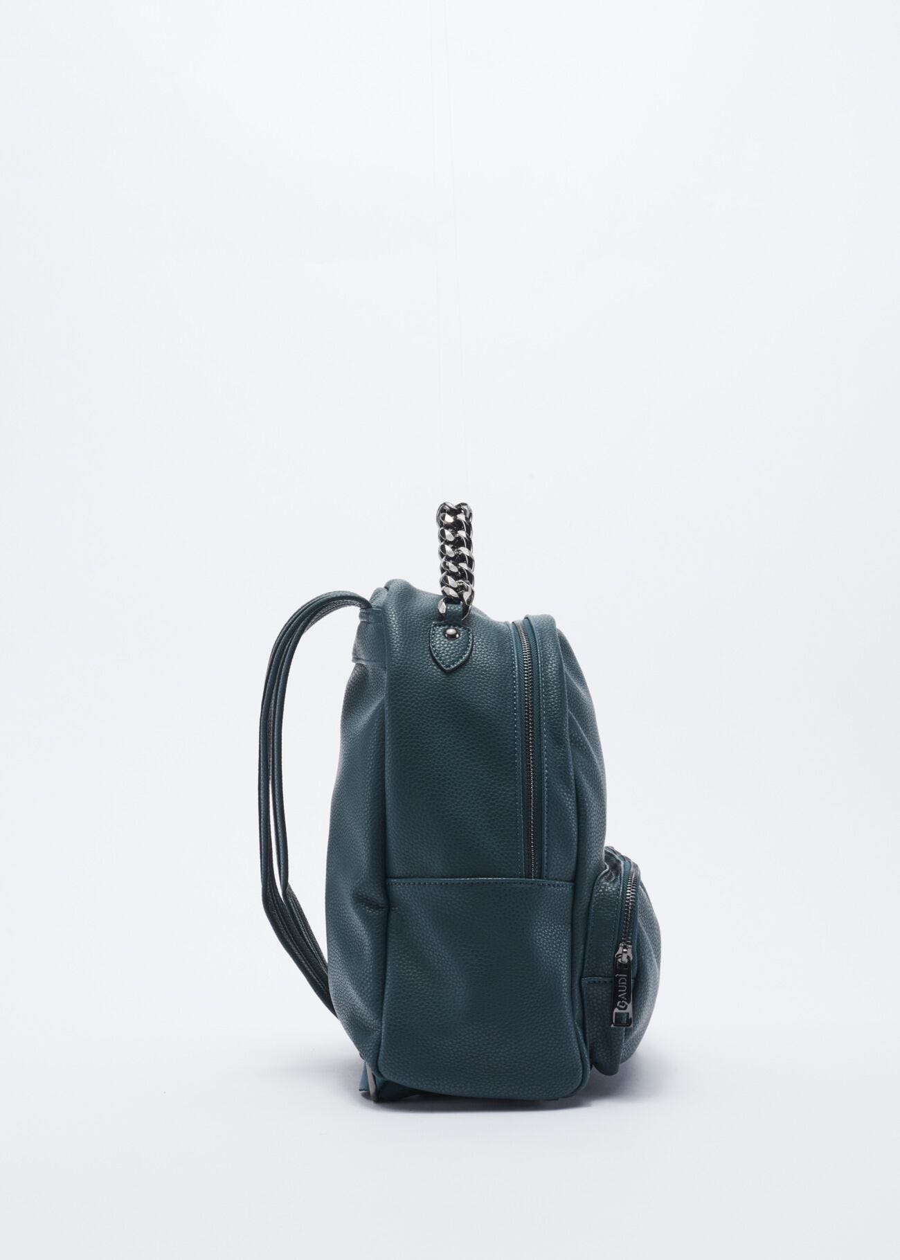 Rucksack with metal chain handle
