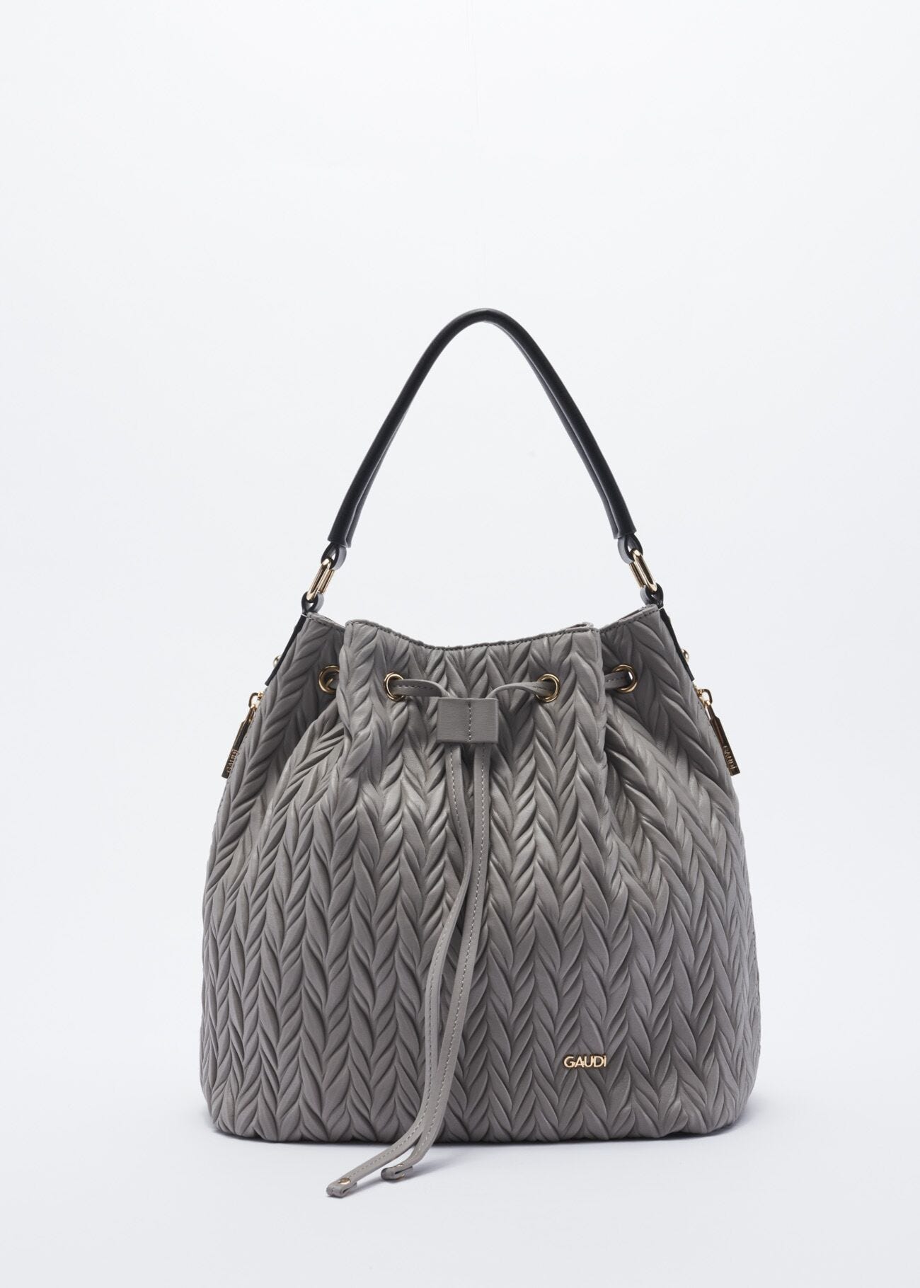 Bucket bag in quilted faux leather