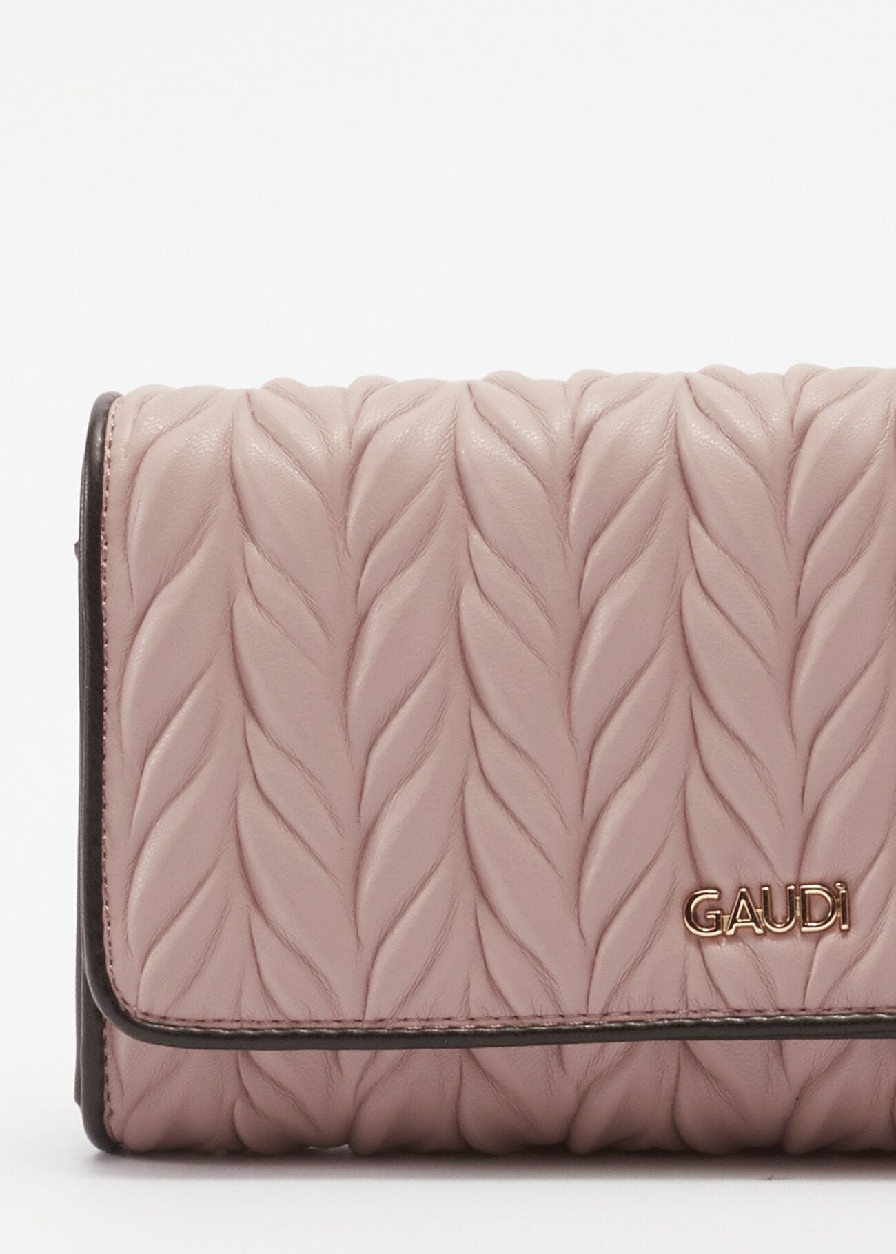 Wallet in quilted faux leather