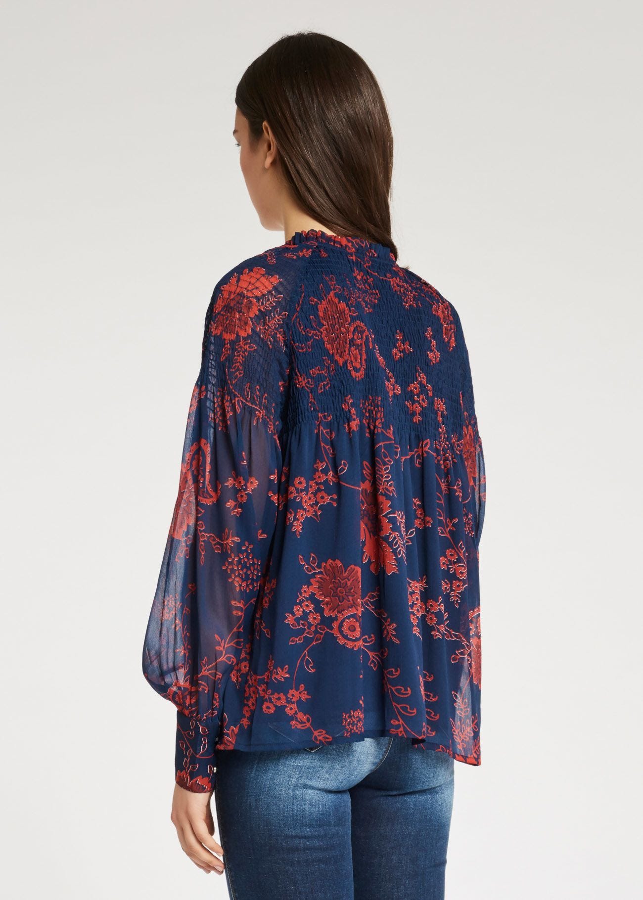 Floral-print blouse