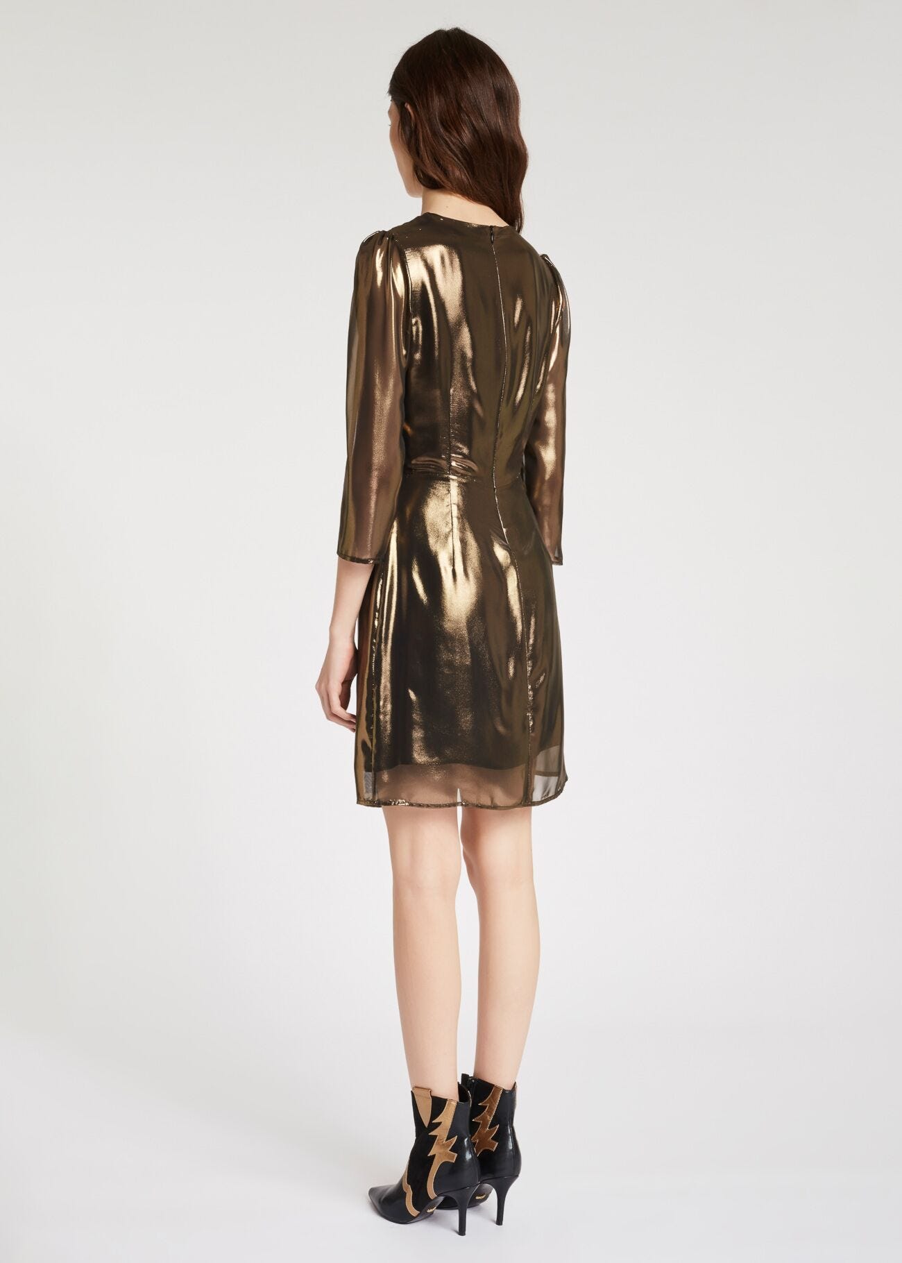 Robe en georgette lamée