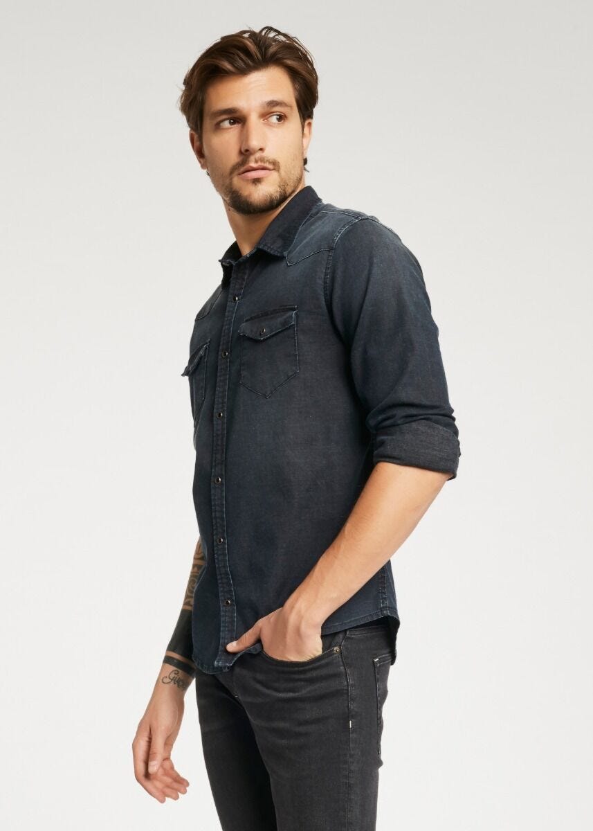 Chemise en denim foncé 