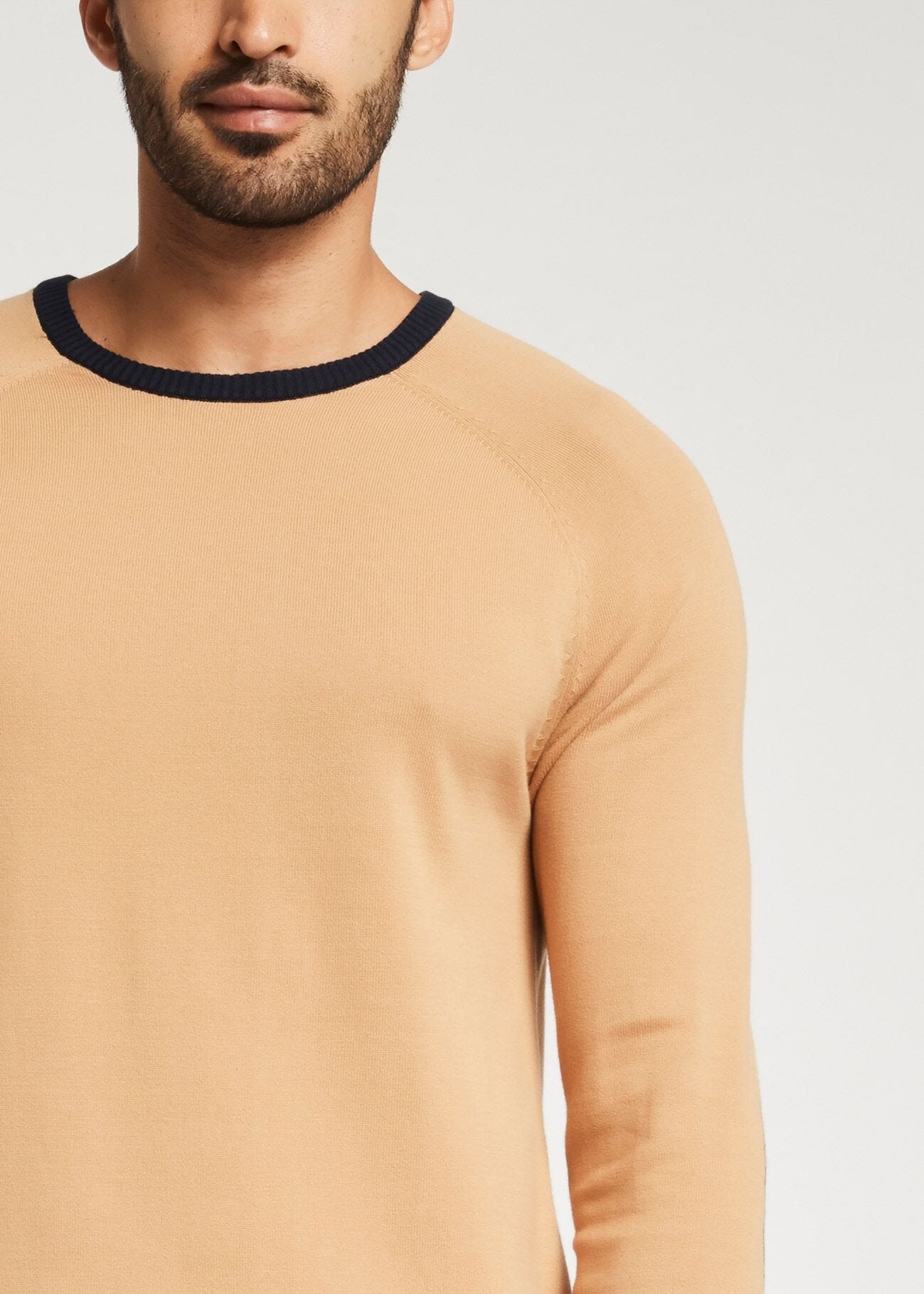 Pull color-block