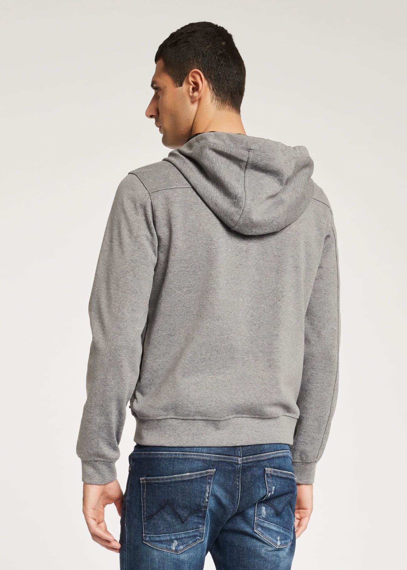 Zipped sweatshirt