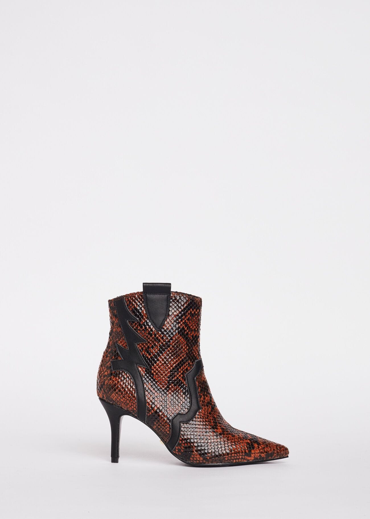 Bottines en cuir écologique