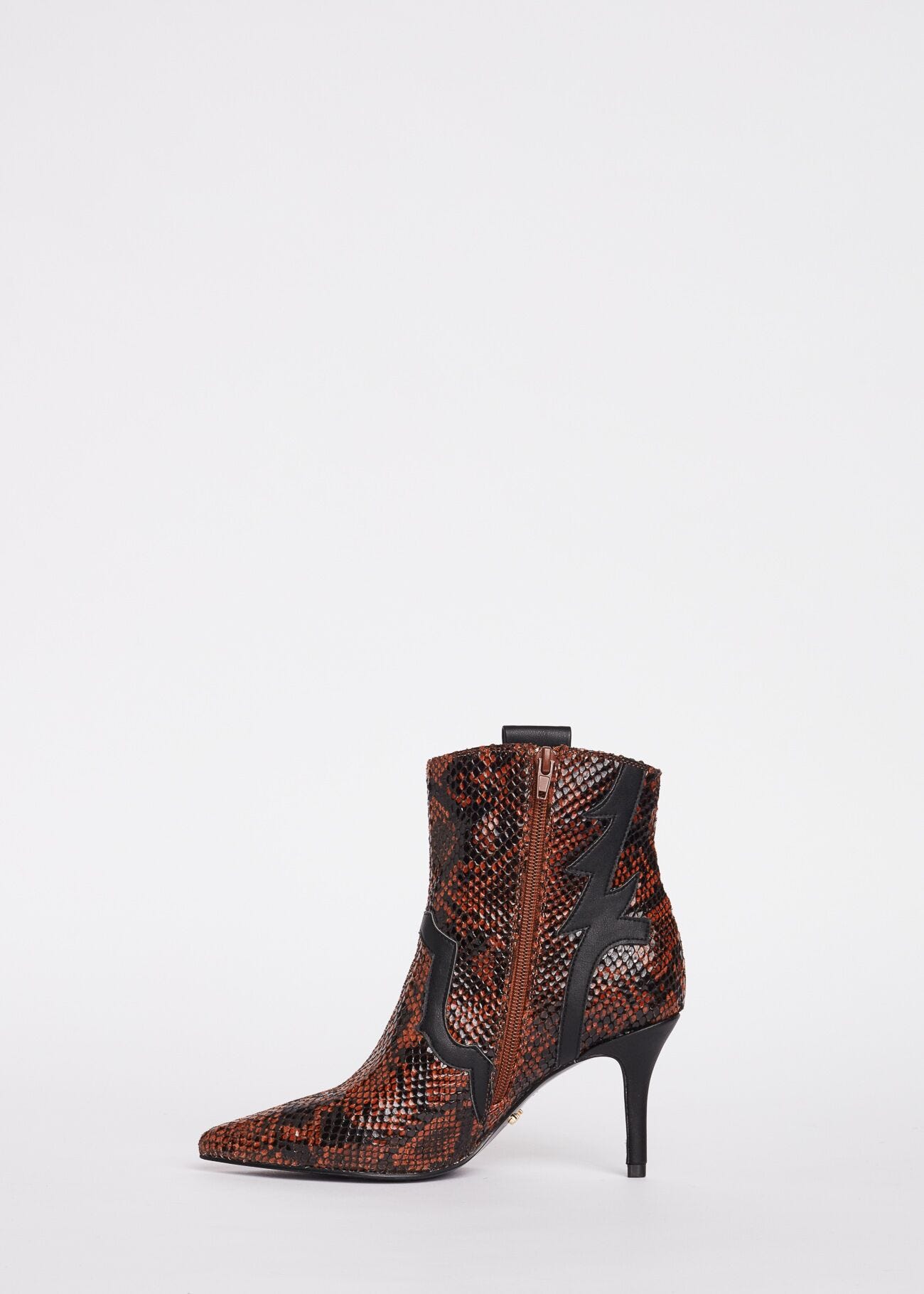 Bottines en cuir écologique