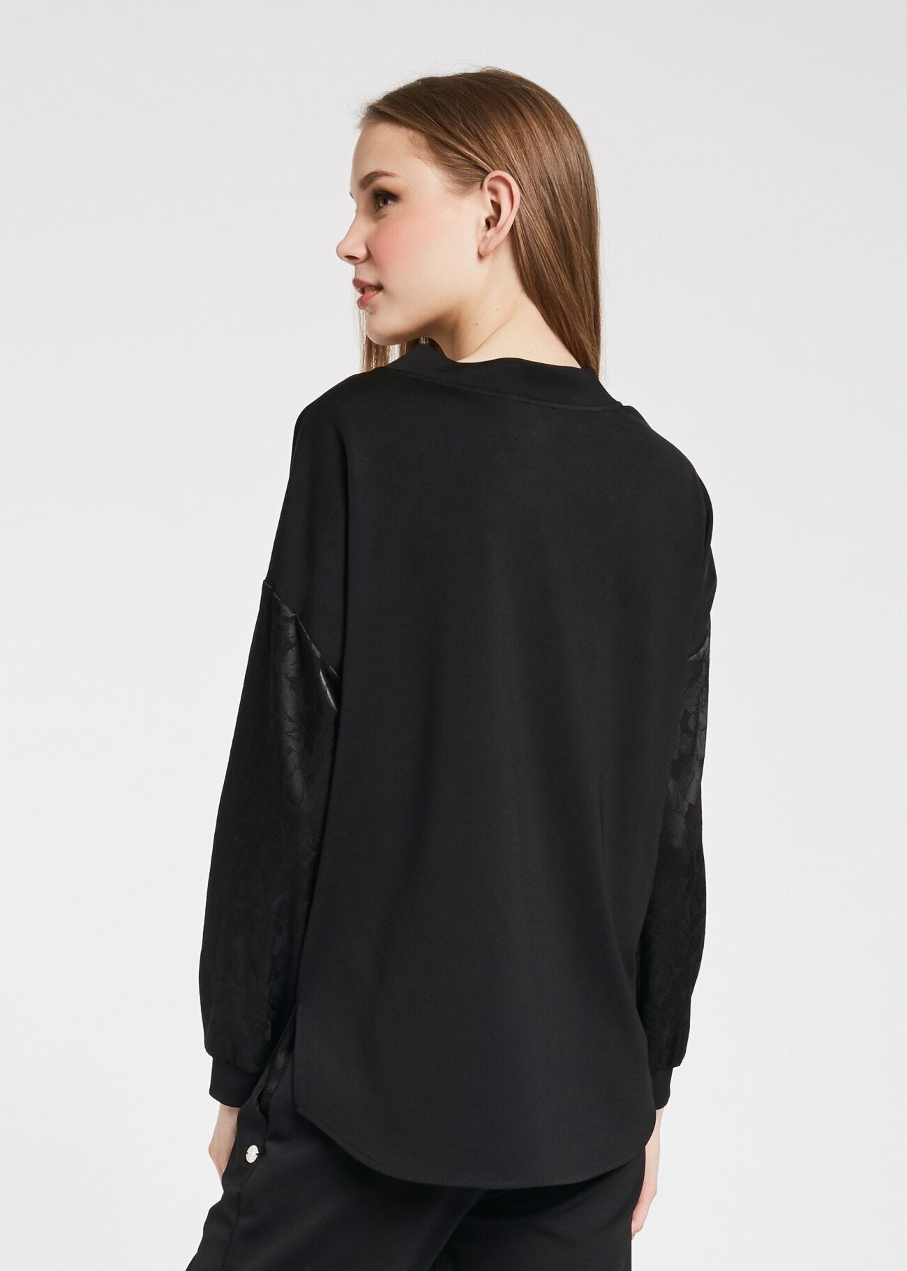 Long Sleeve Sweatshirt