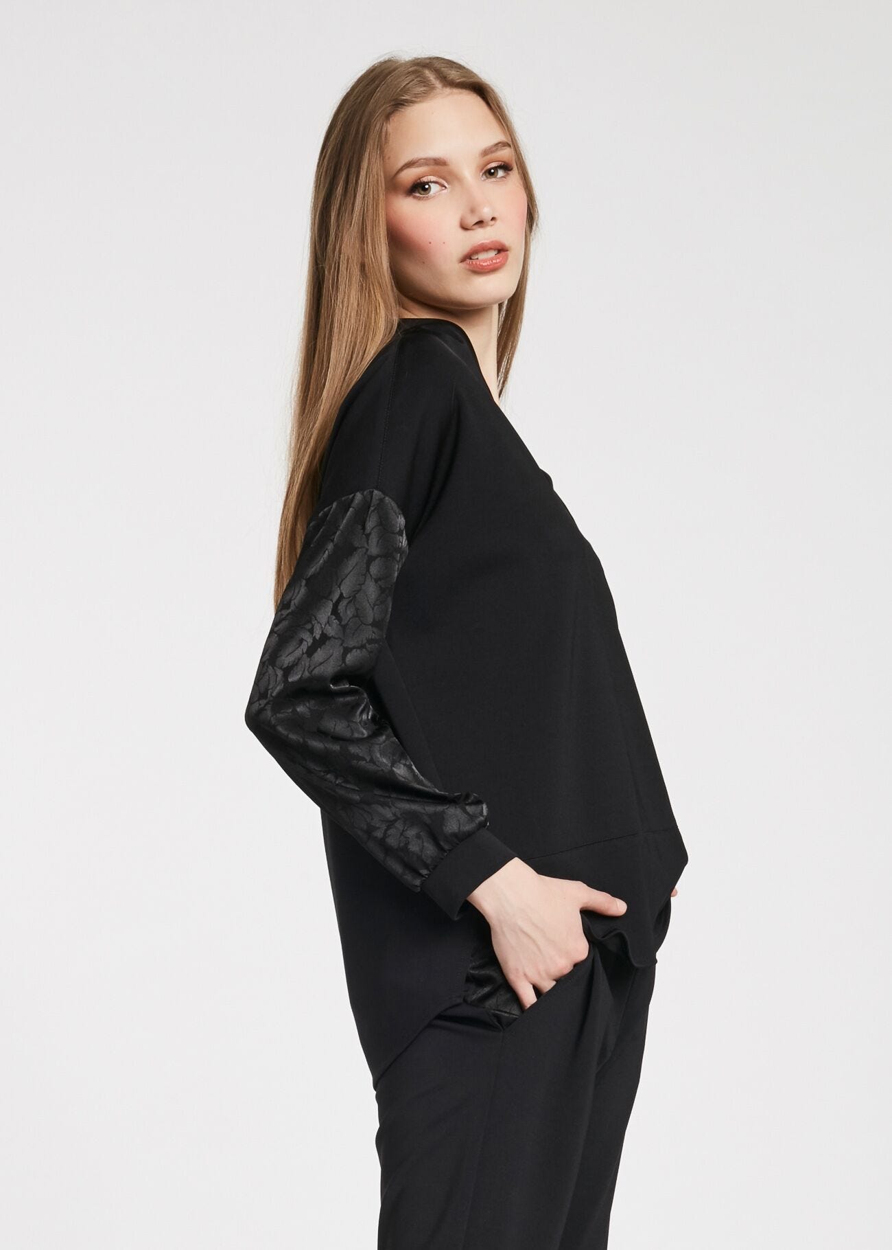 Long Sleeve Sweatshirt