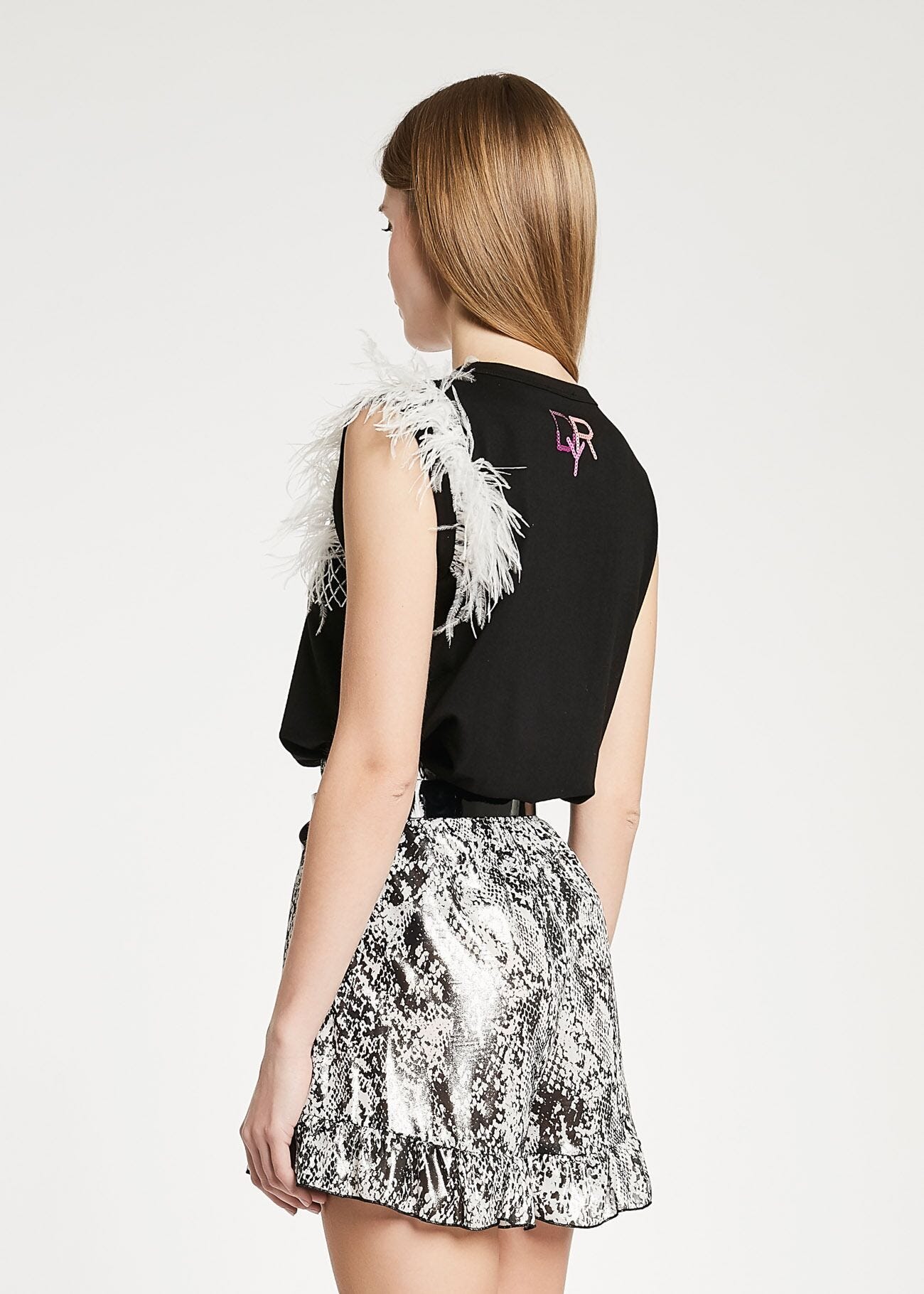 Sleeveless T-Shirt