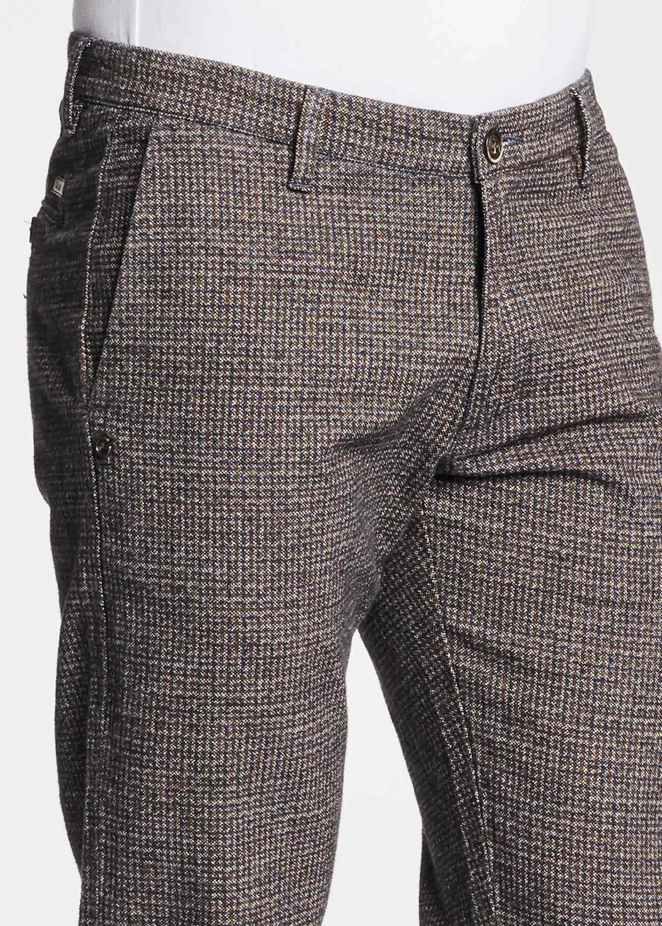 Pantaloni chino stampati