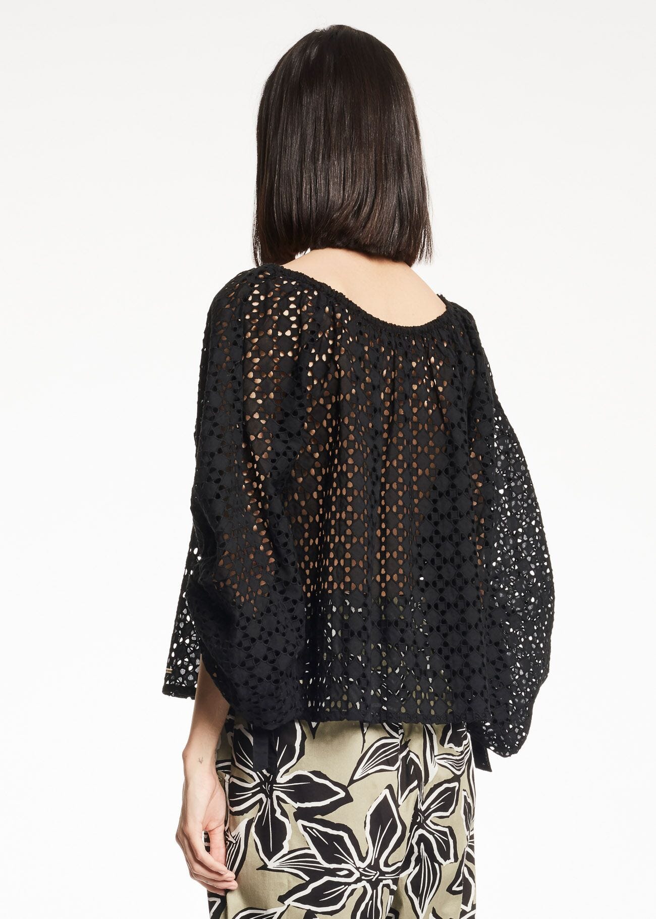 Blouse en broderie anglaise