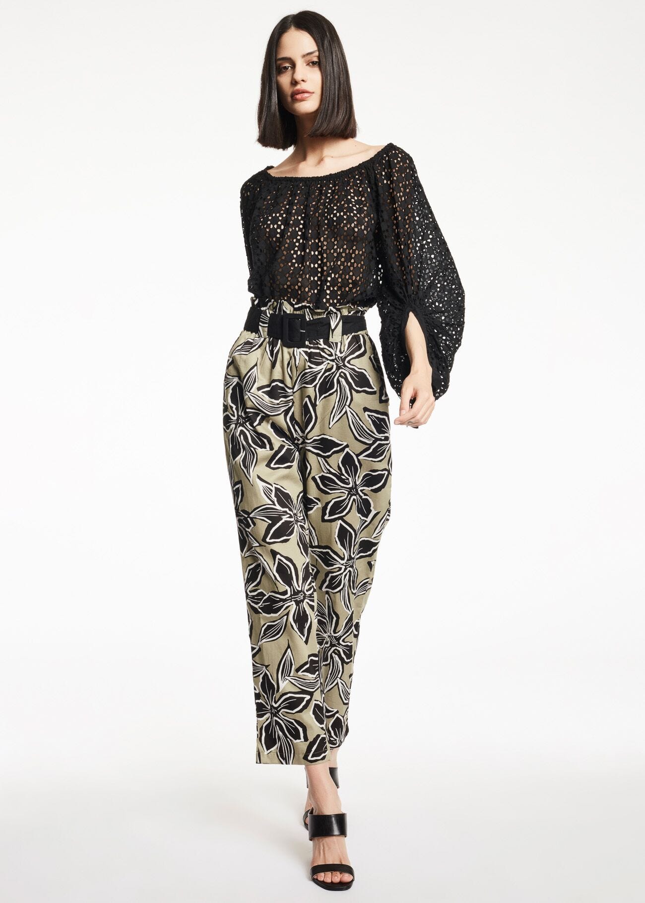 Blouse en broderie anglaise