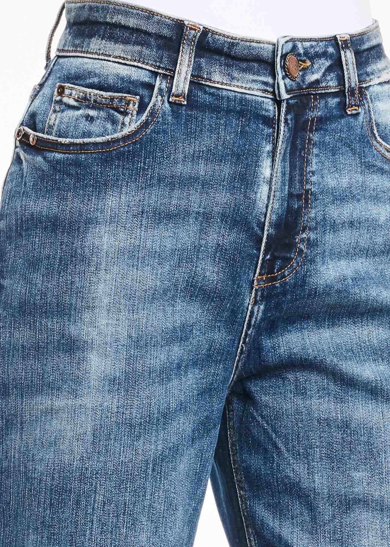Worn-effect jeans