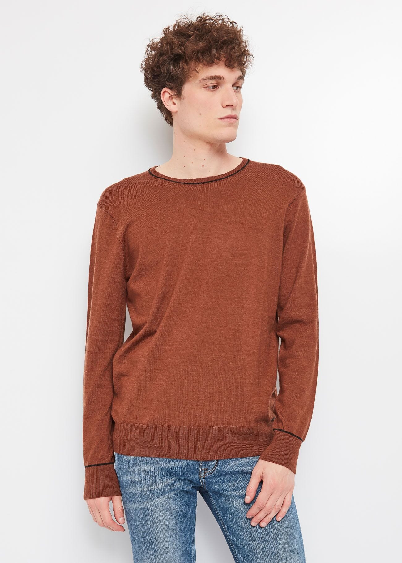 Pull en laine mélangée stretch