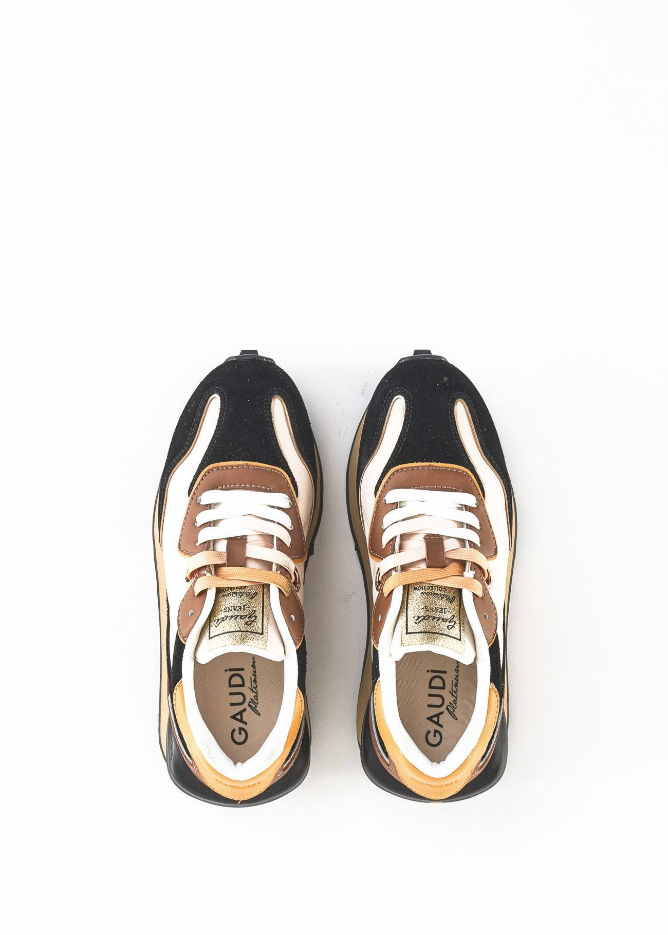 Vintage-inspired trainers