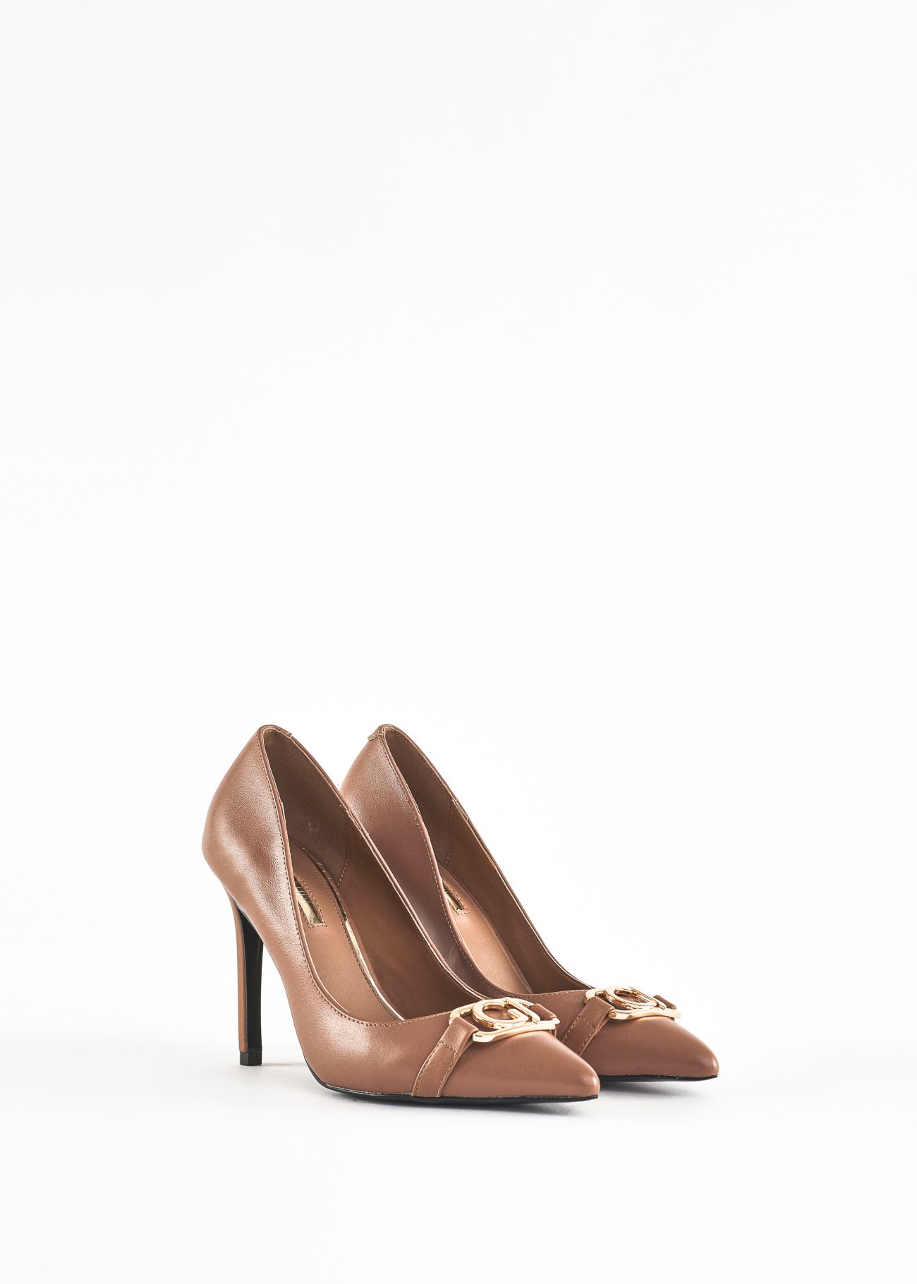Stiletto heel courts