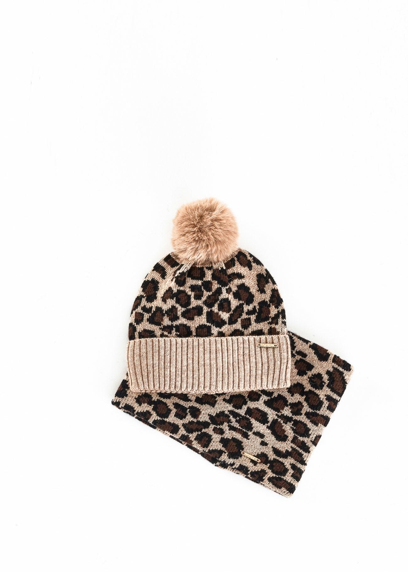 Animal-print scarf and hat