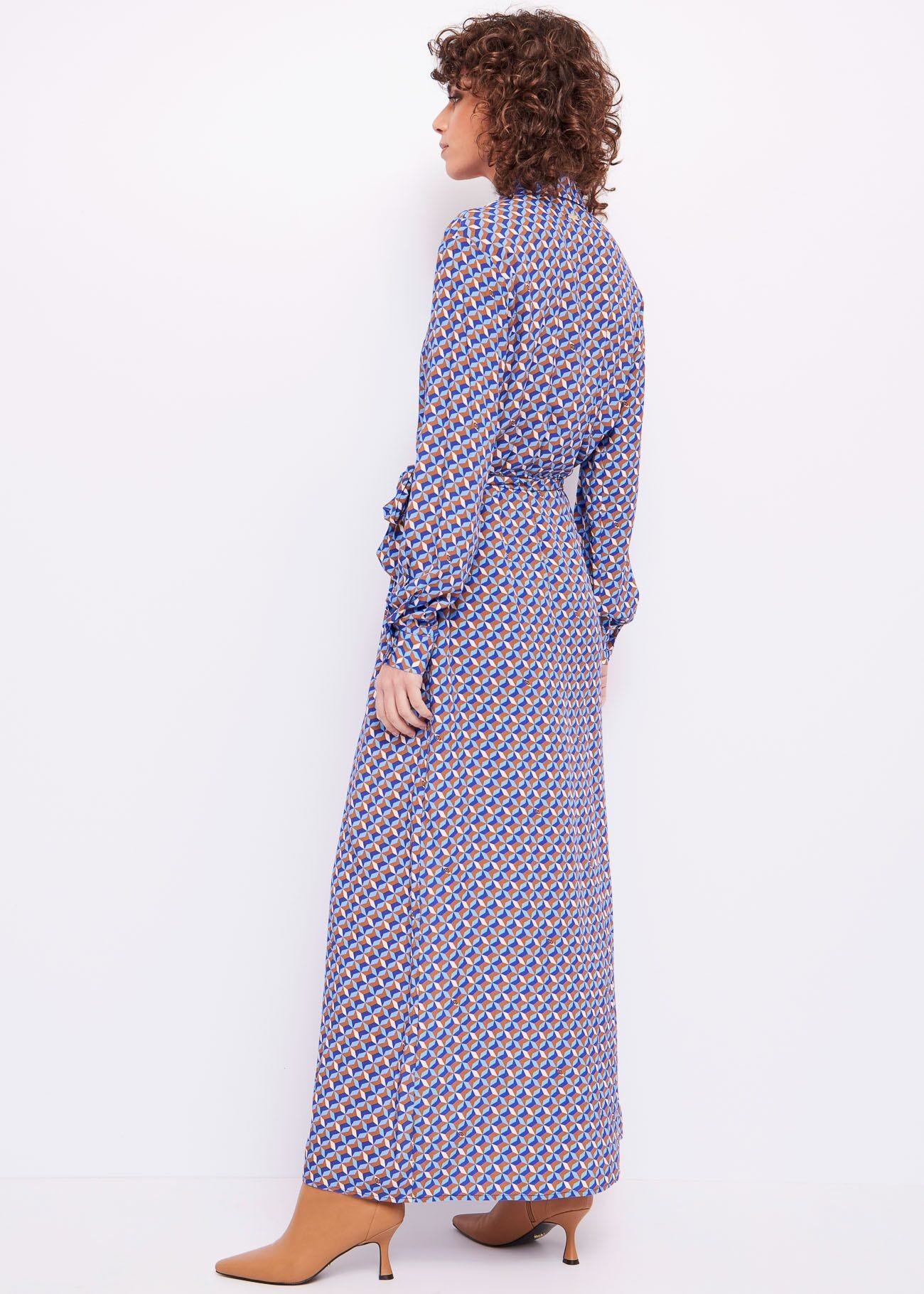 Shirt dress with geometric pattern