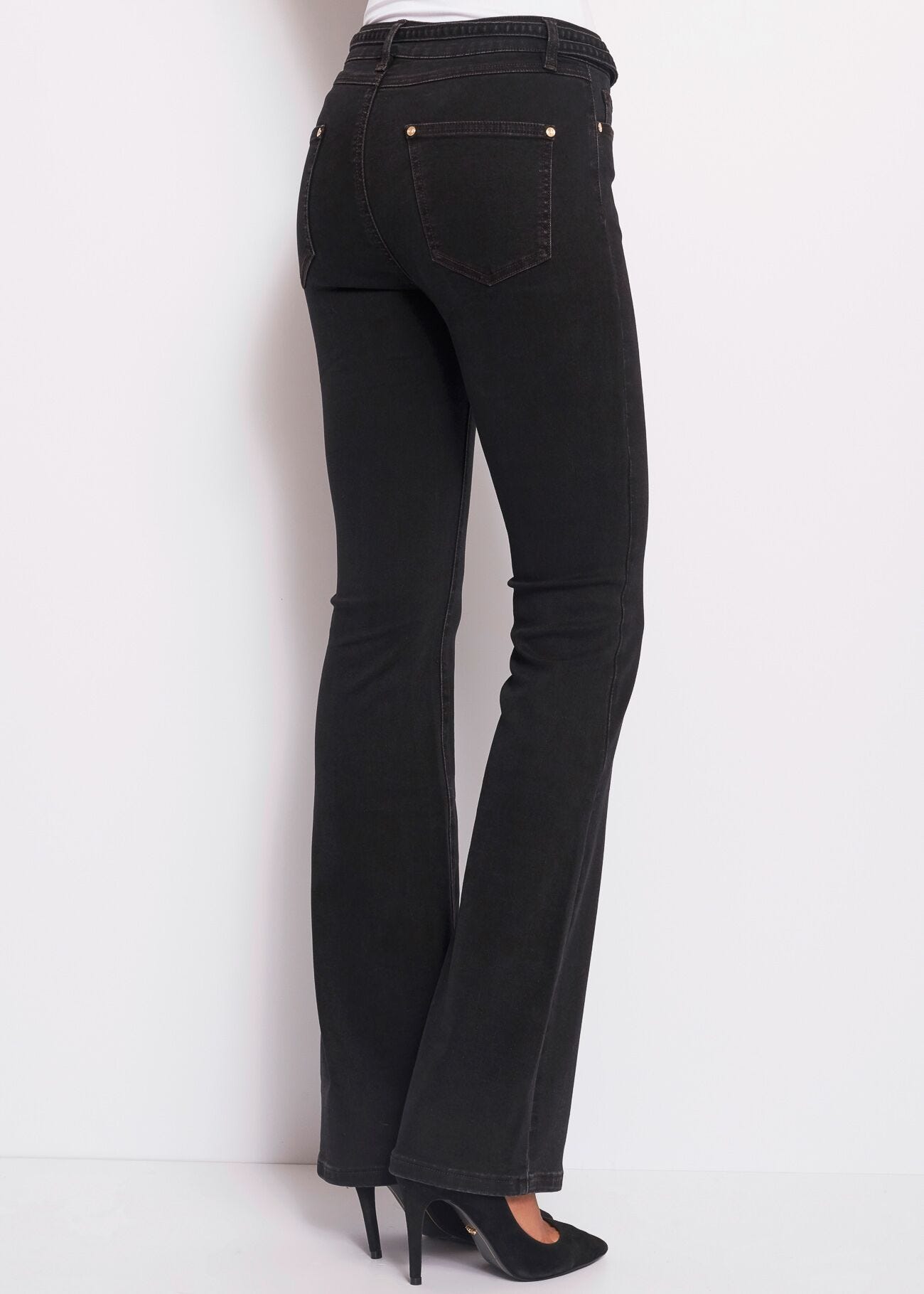 Jeans nero con cintura