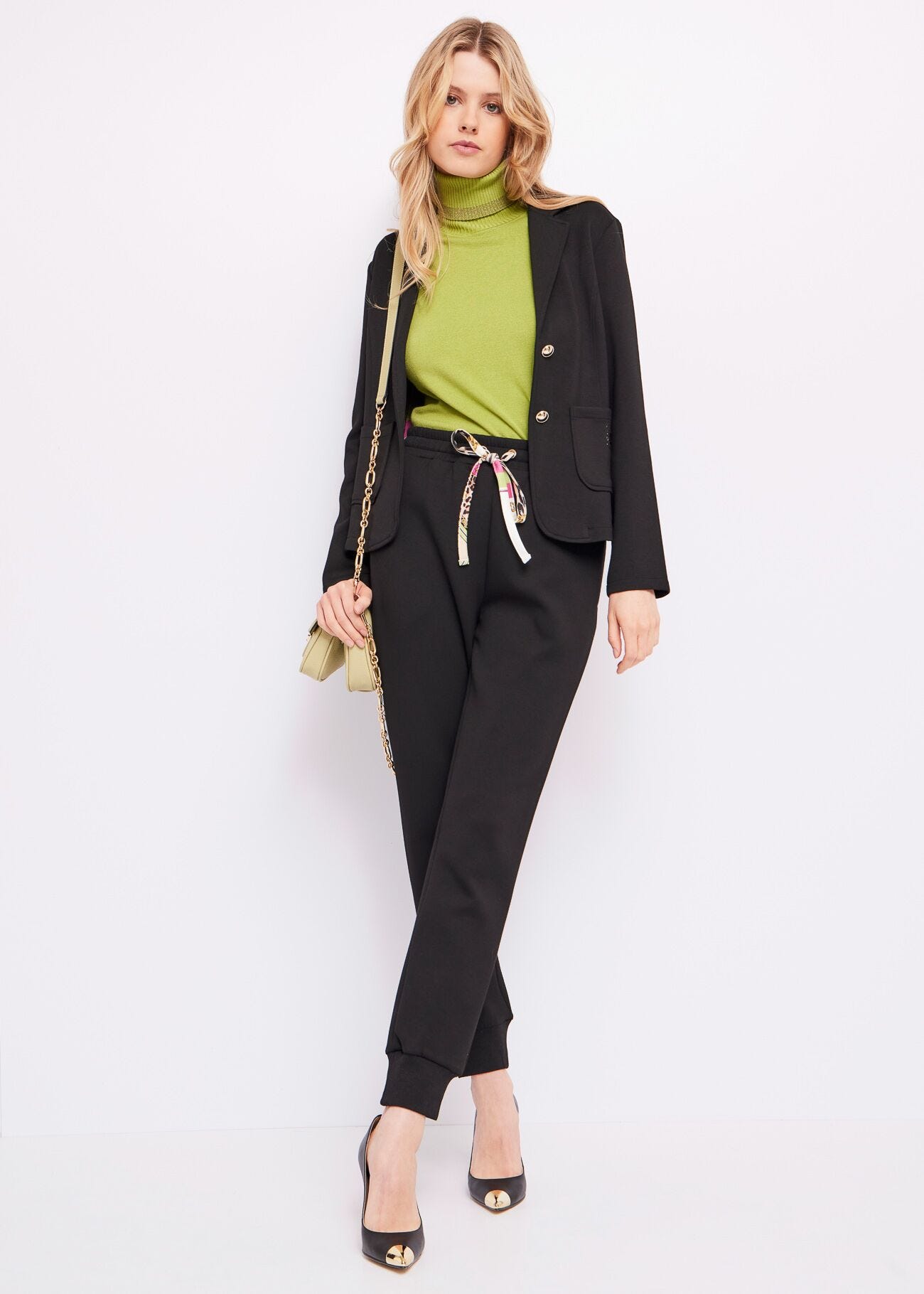 High-neck jumper