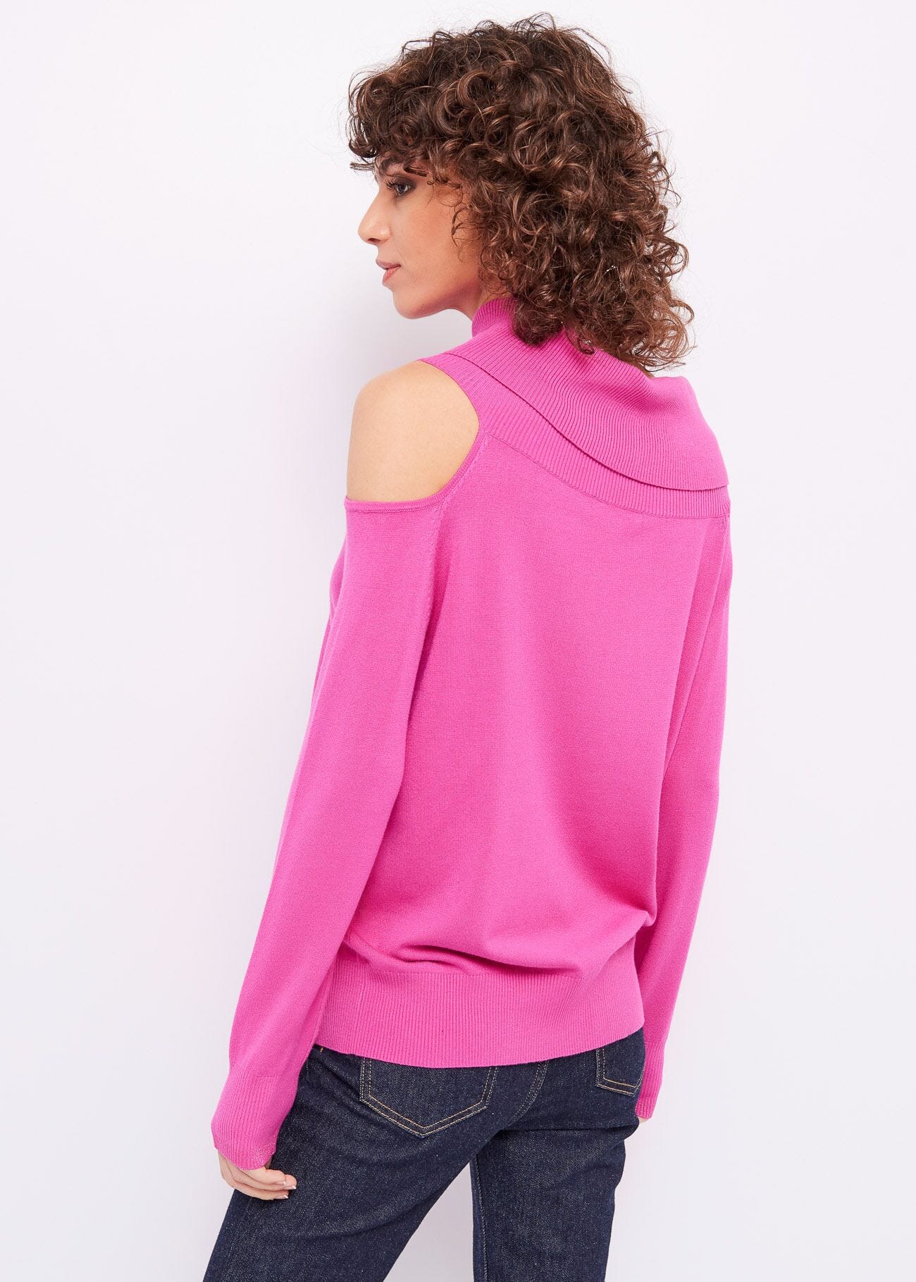 Jumper with cut-out detail