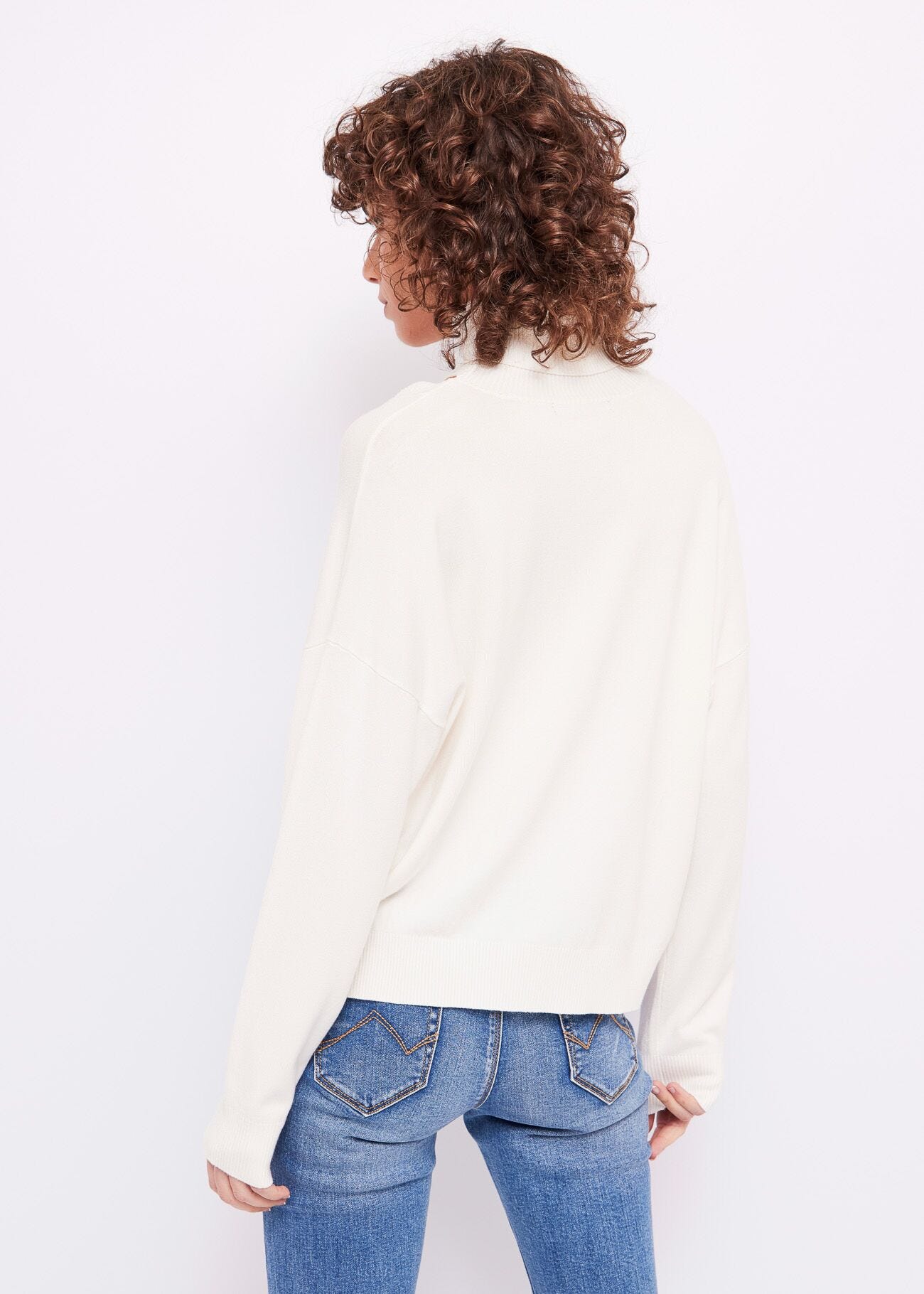 Pull col roulé