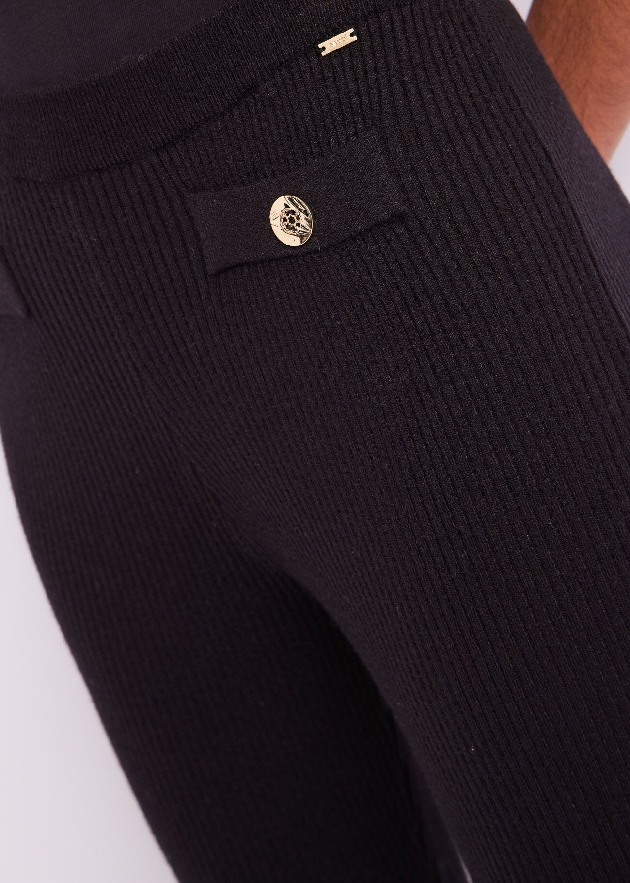 Knit trousers