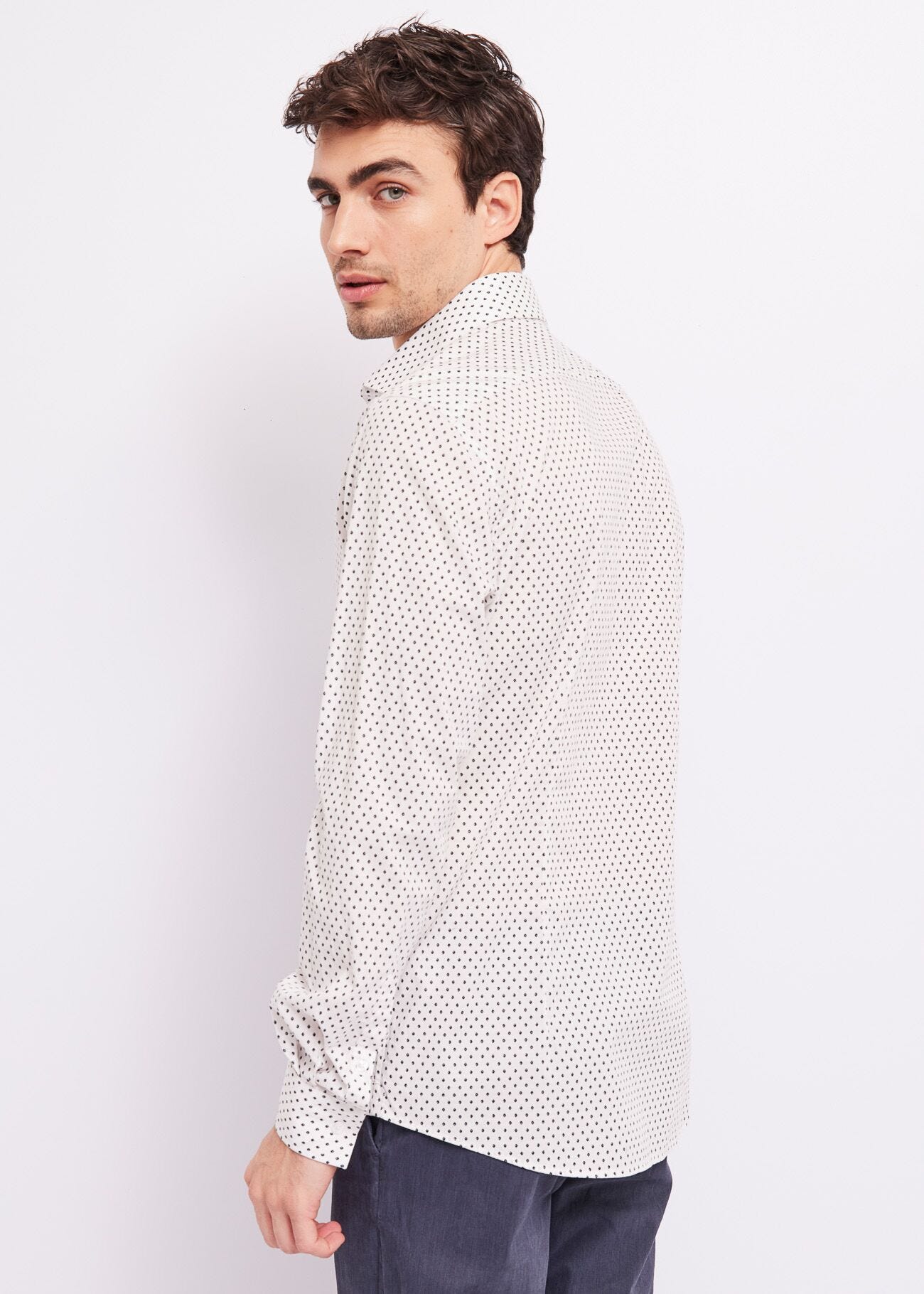 Chemise à pois
