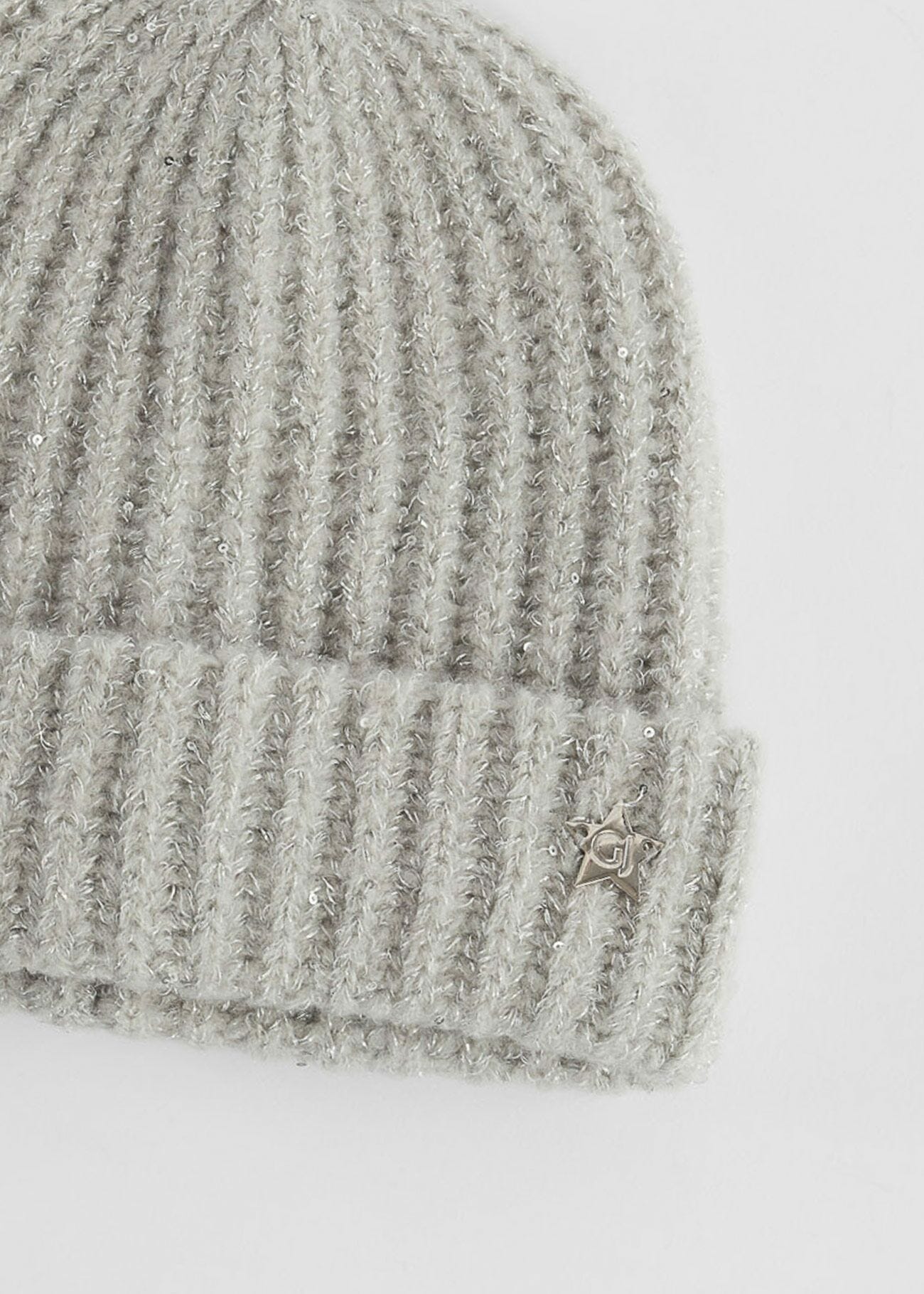 Ribbed beanie hat