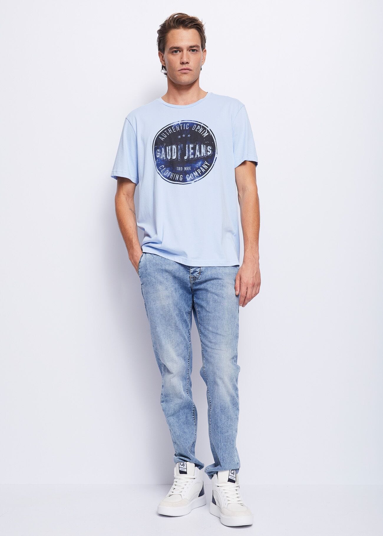 T-shirt con stampa denim e logo