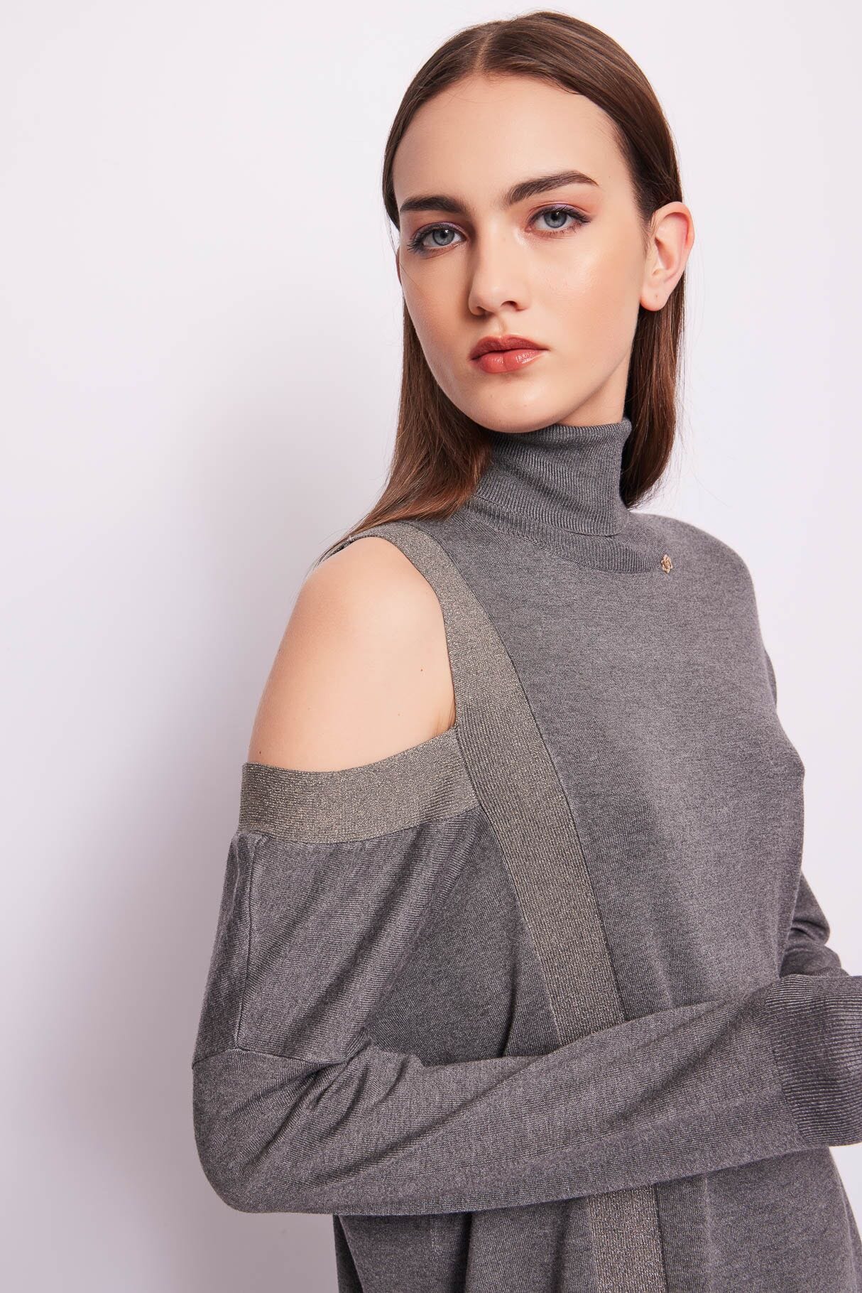 Grey knit dress