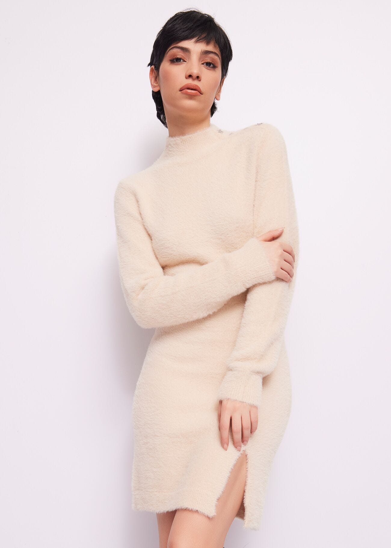 Vestito beige in filato