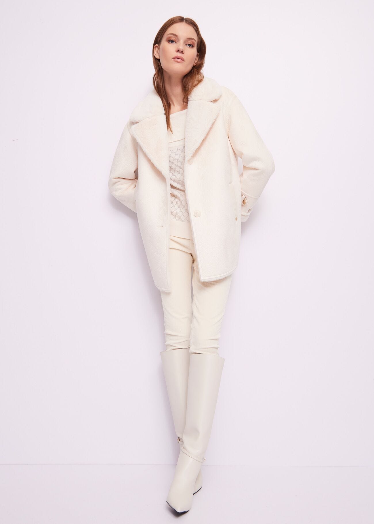 Cappotto in similpelle scomosciata