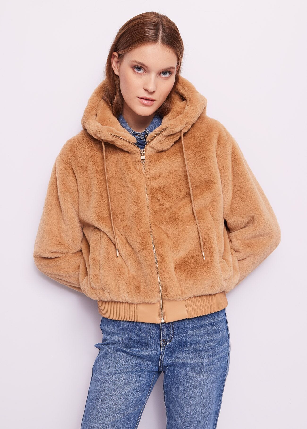 Veste en fourrure synthétique