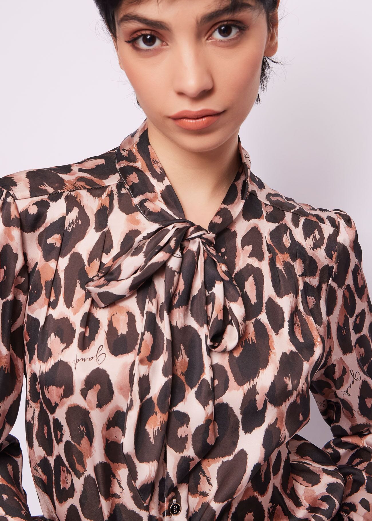 Animalprint satin shirt