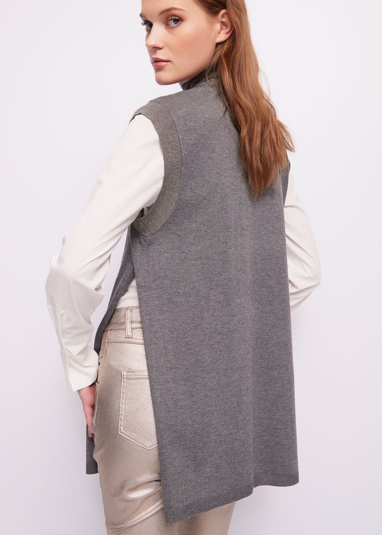 Maglia in filato grigio