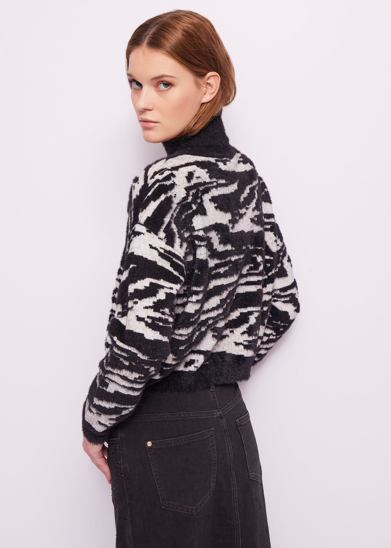 Maglia jacquard animalier