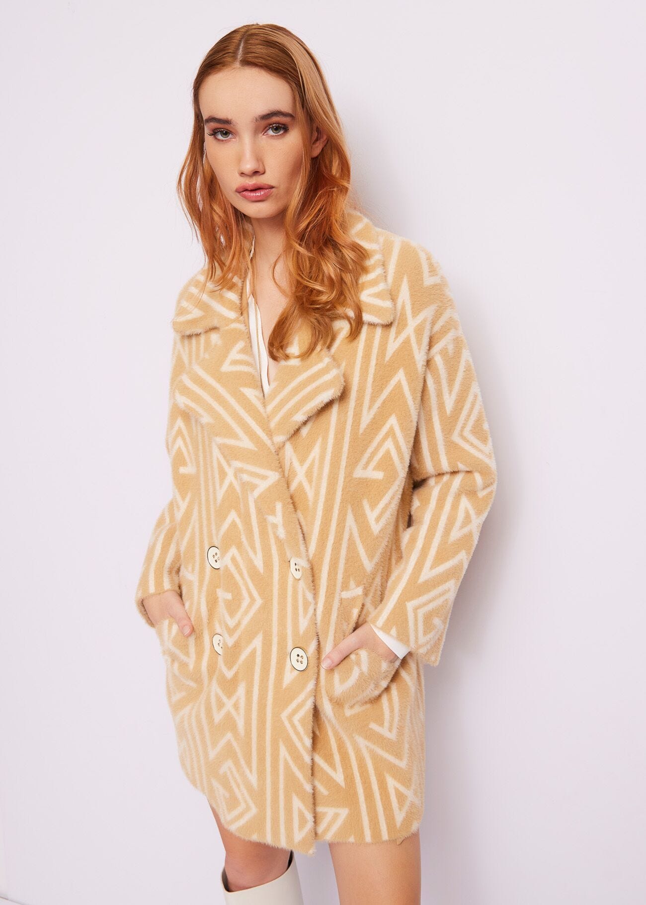 Cappotto doppiopetto jacquard