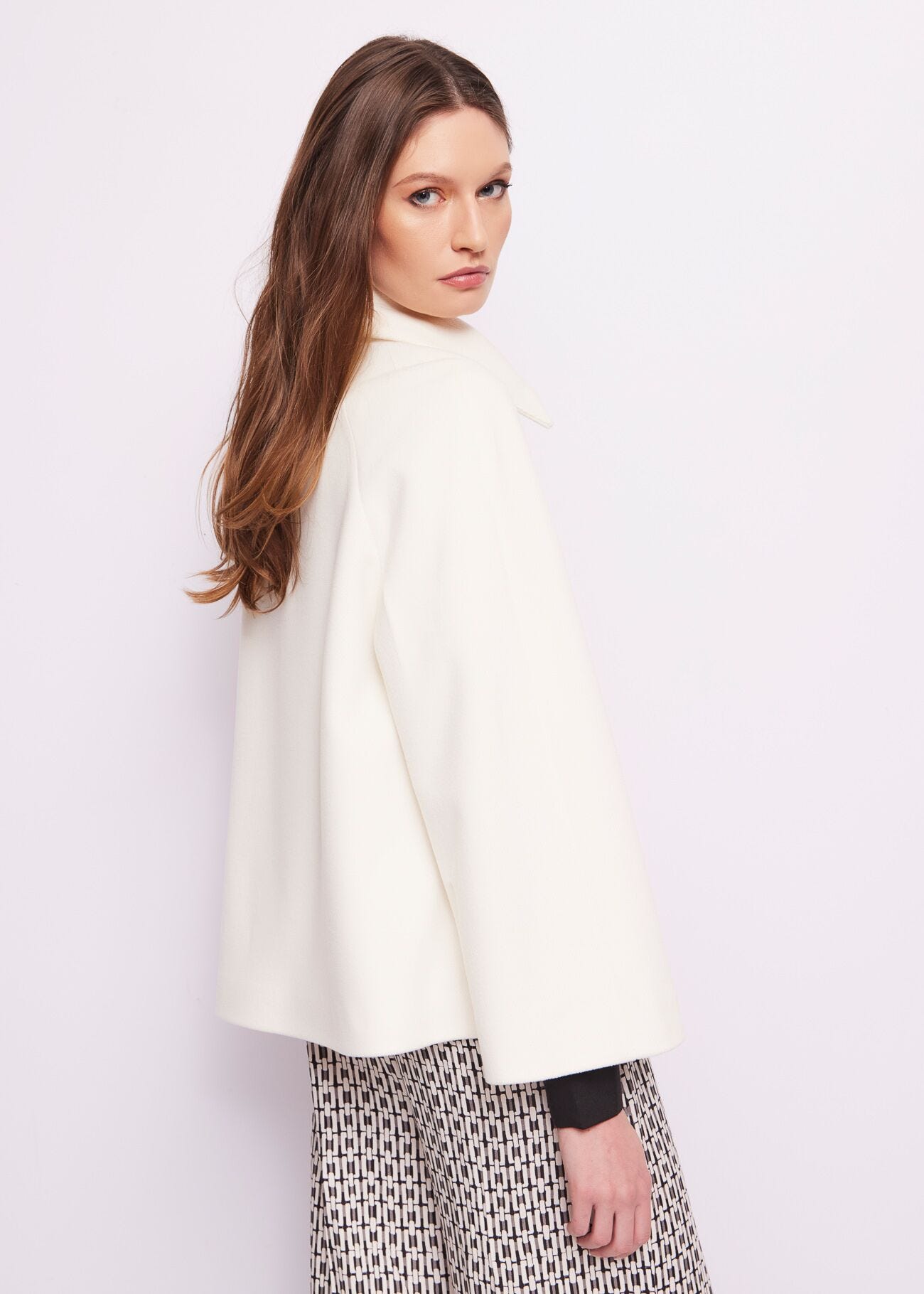 Manteau court blanc