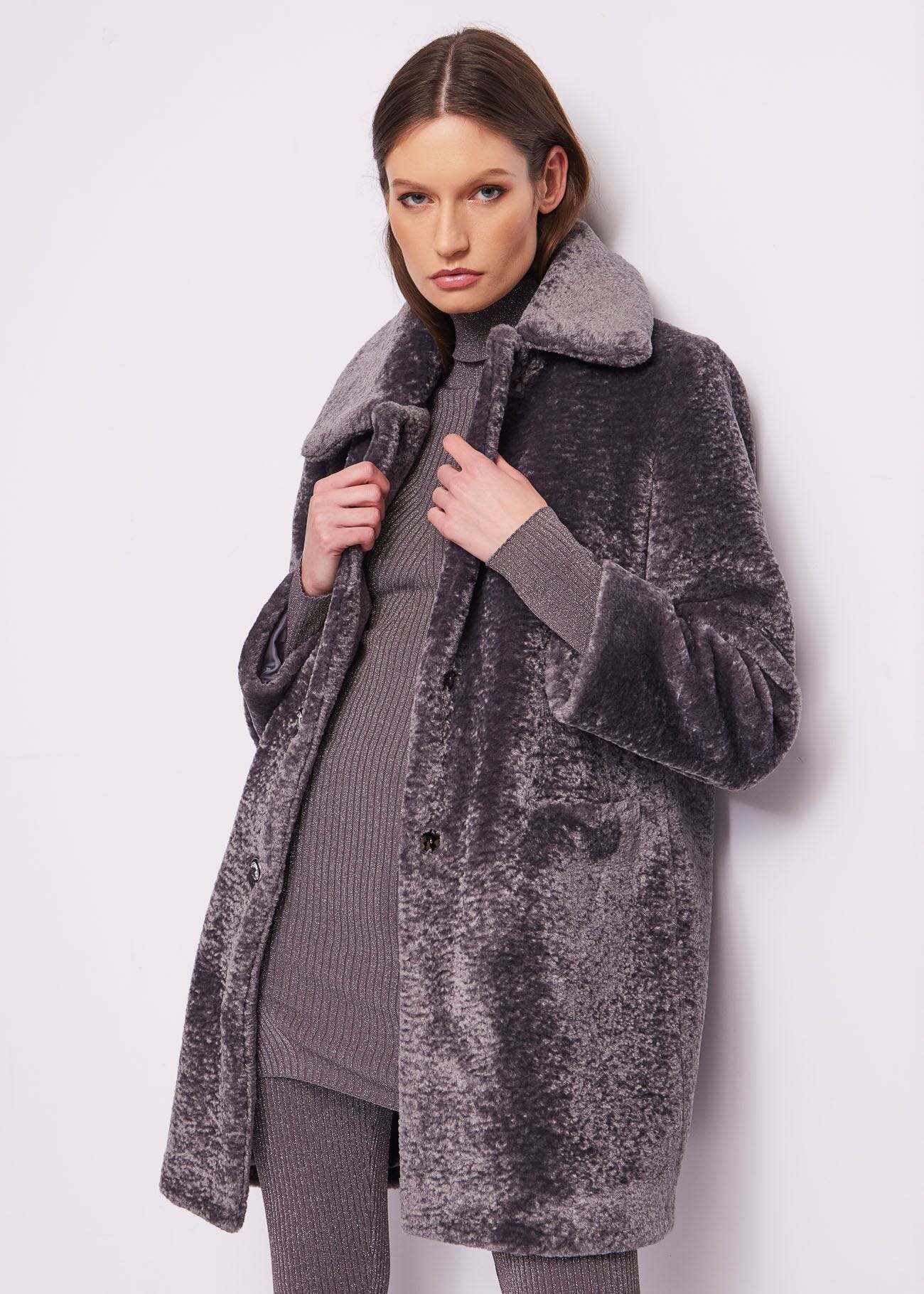 Cappotto in pelliccia sintetica
