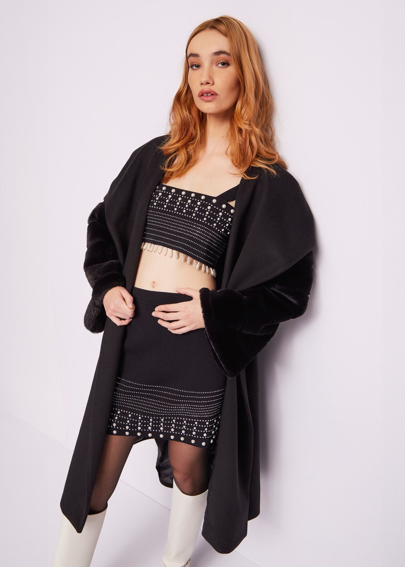 Top en maille avec strass et perles
