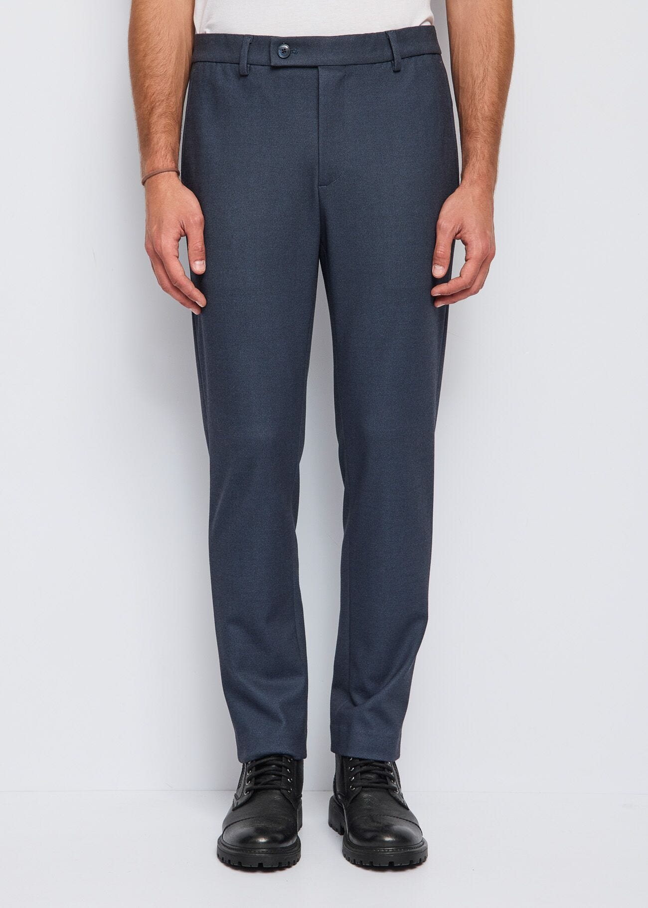 Pantaloni blu elasticizzati