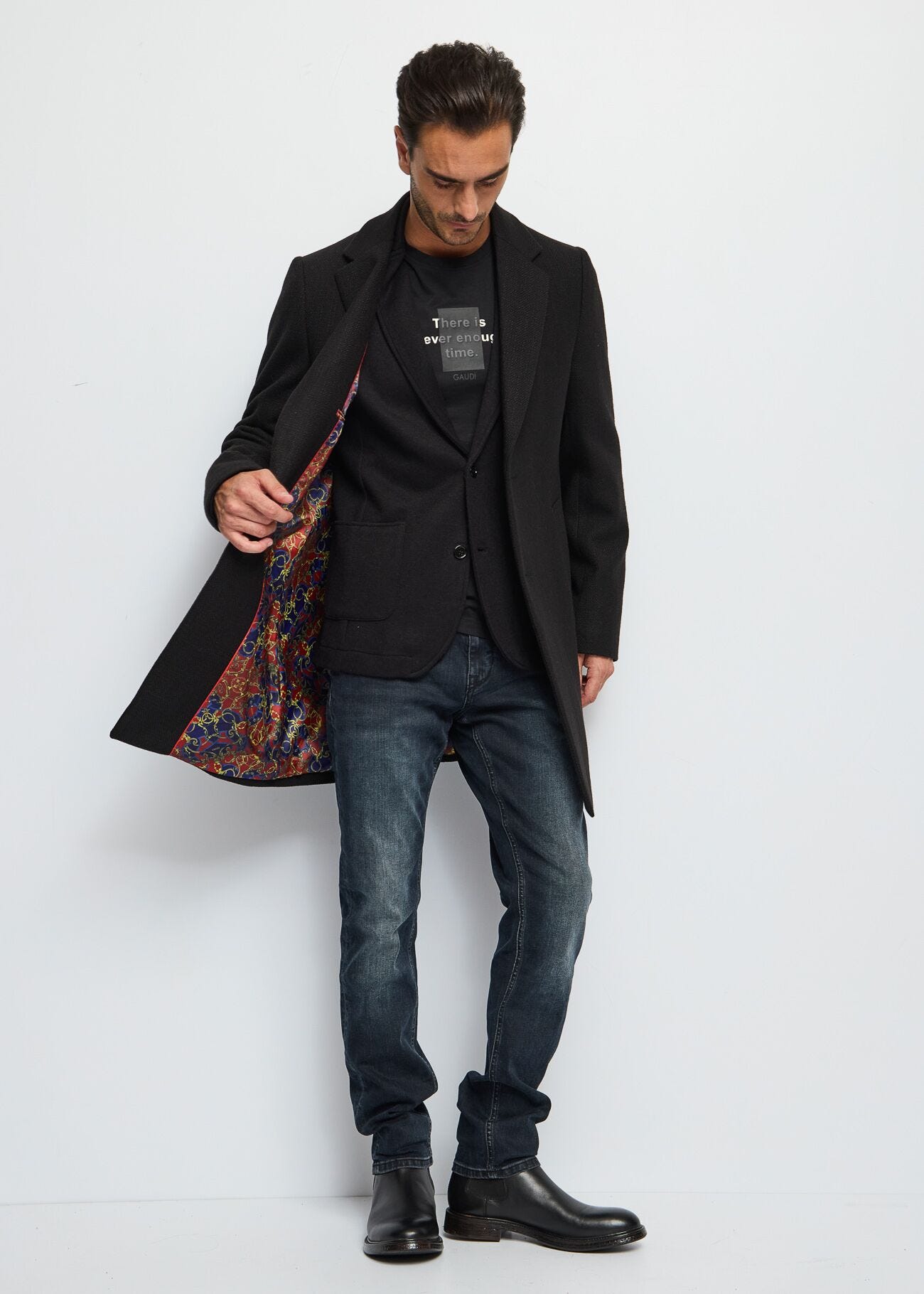 Black singlebreasted knit blazer