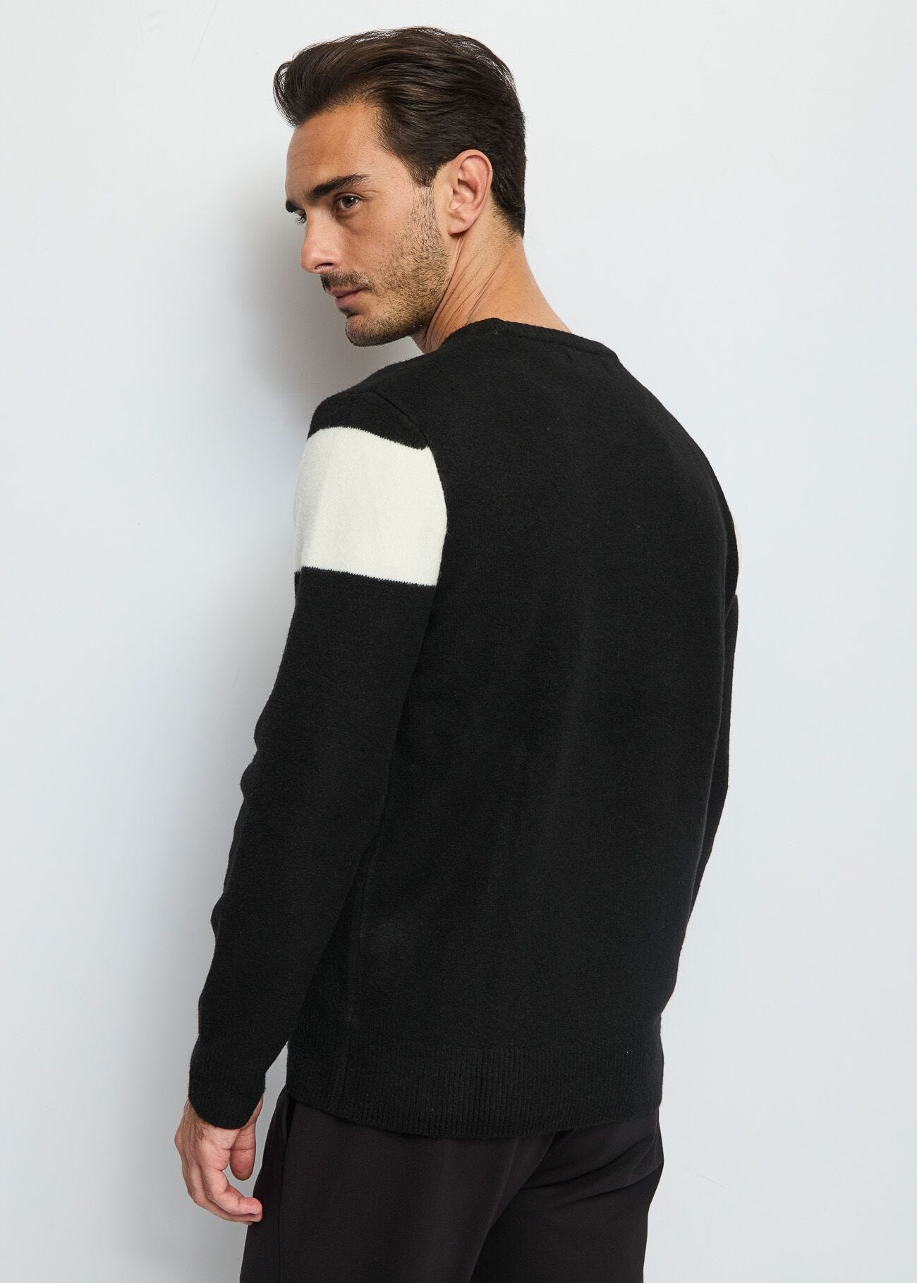 Jersey de cuello redondo en mezcla de lana