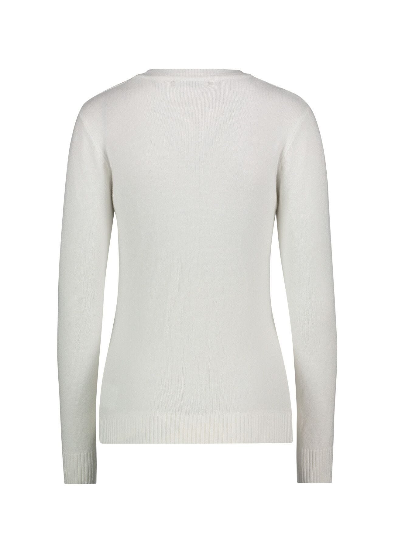 Long-sleeved neckline shirt