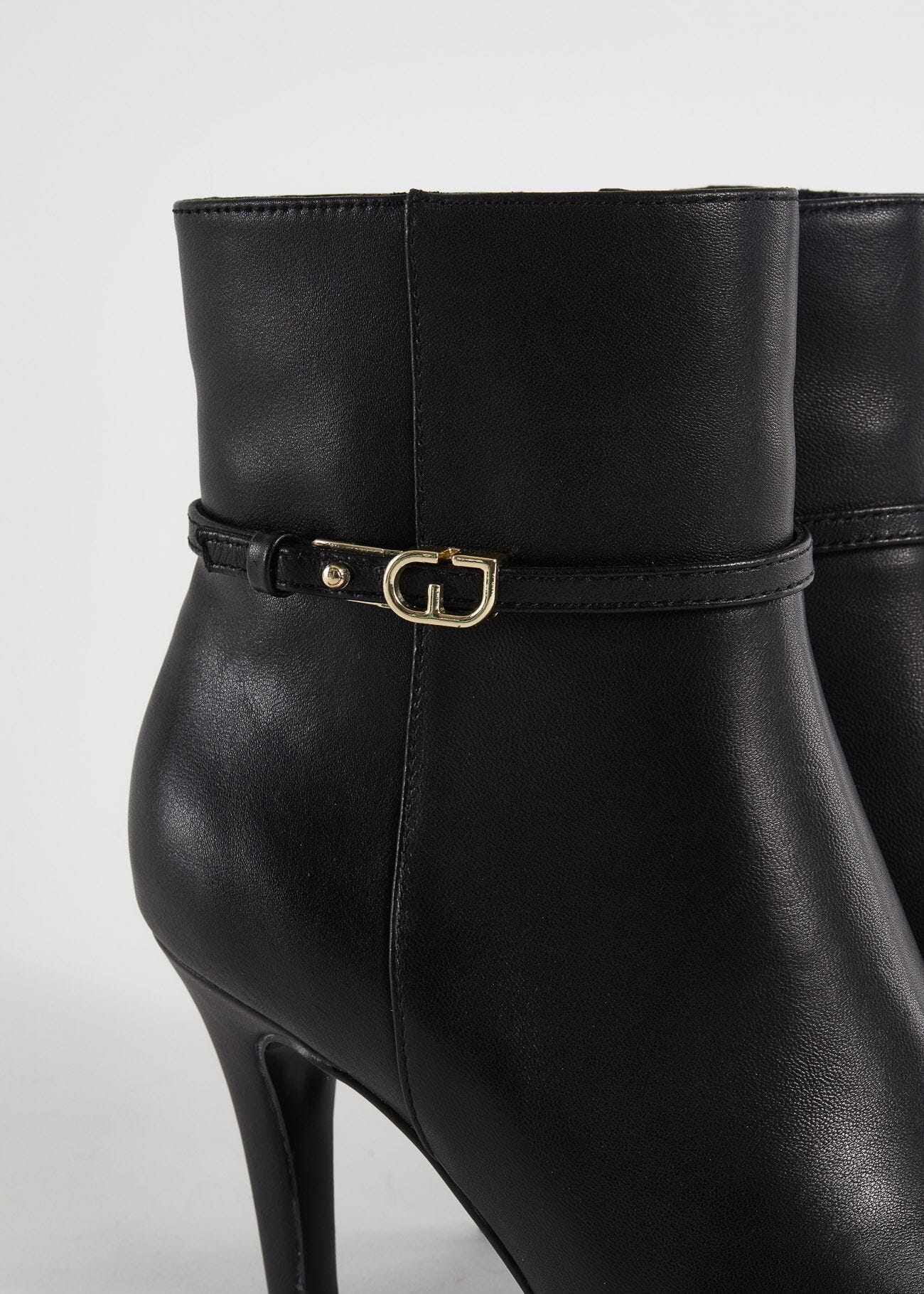 Bottines en cuir